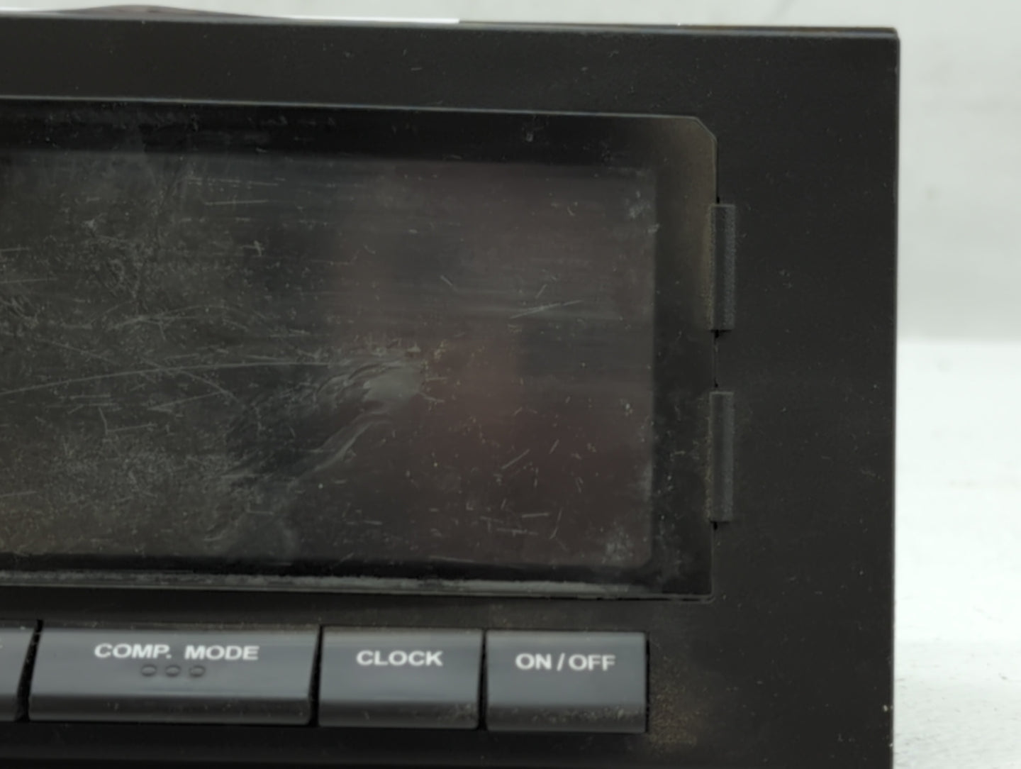 2002 Isuzu Axiom Information Display Screen - Oemusedautoparts1.com