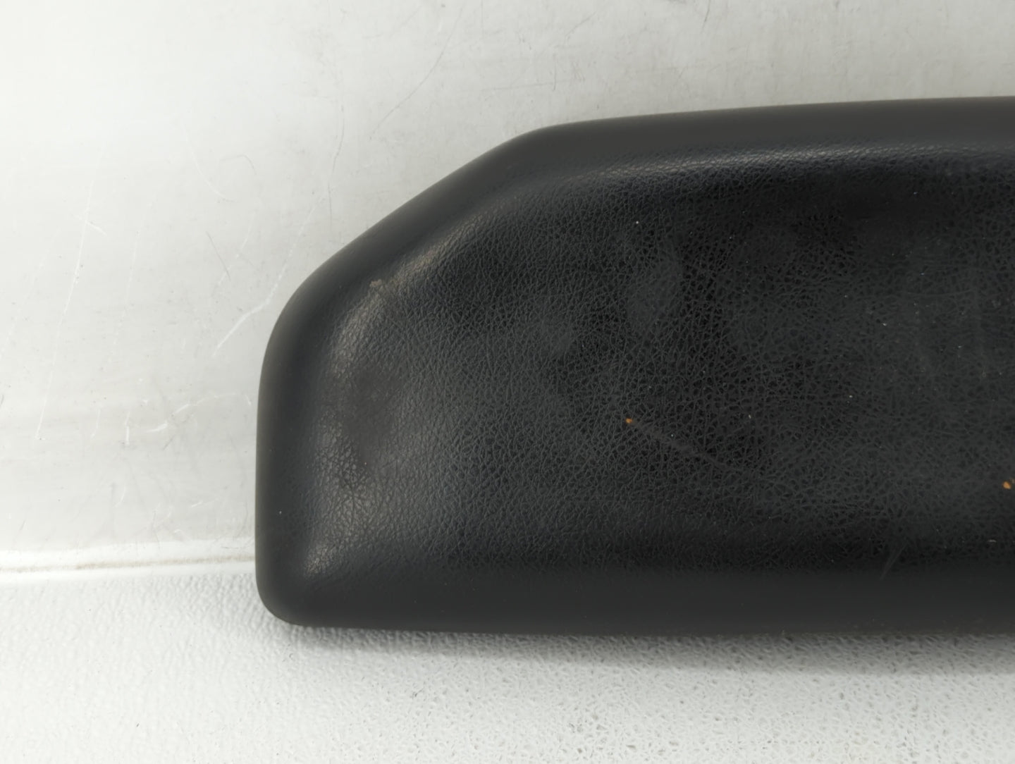 2002 Isuzu Axiom Center Console Armrest Cover Lid Black - Oemusedautoparts1.com