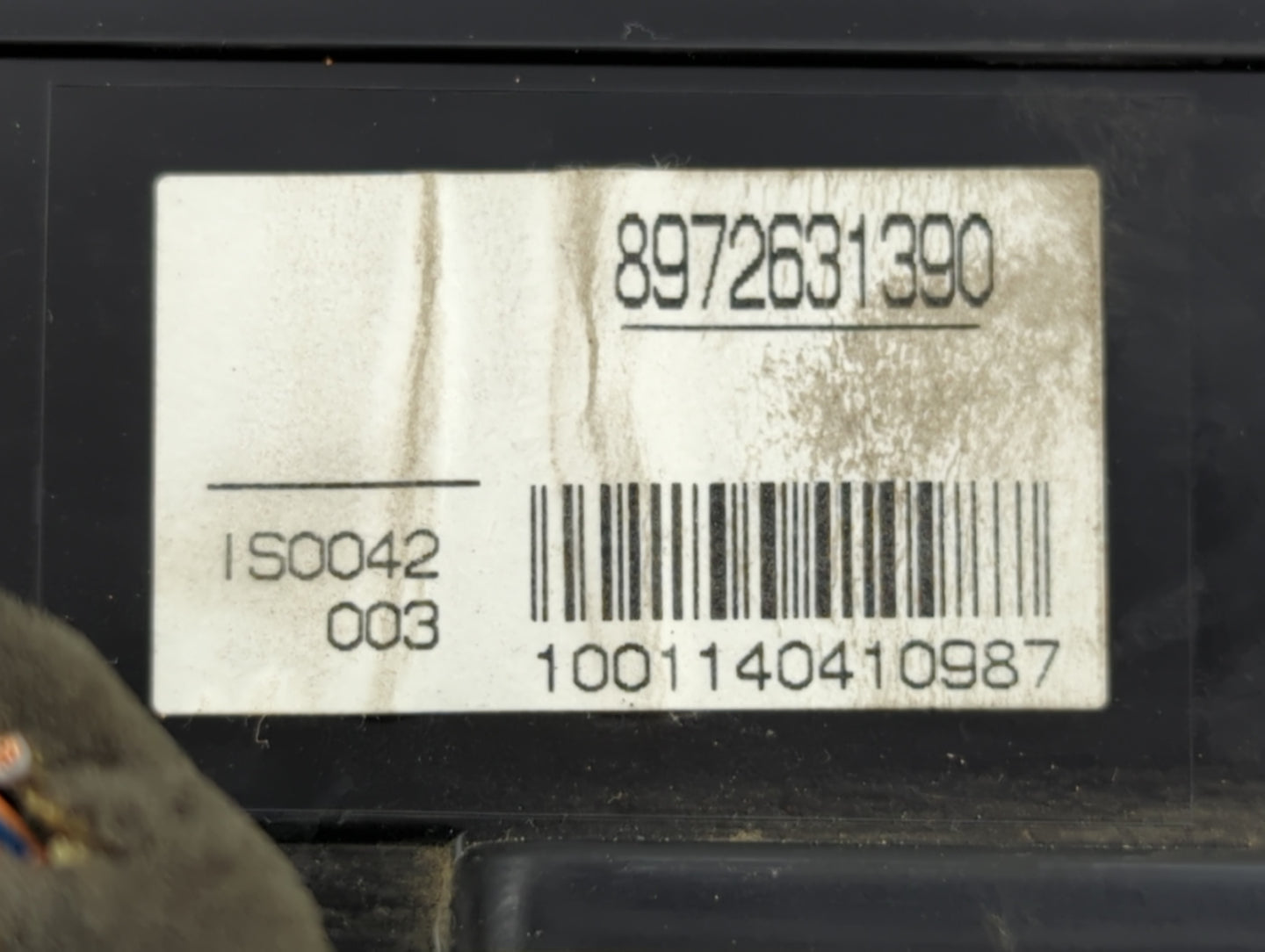 2002 Isuzu Trooper Instrument Cluster Speedometer Gauges P/N:8972631390 Fits OEM Used Auto Parts - Oemusedautoparts1.com