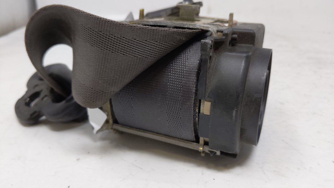 2002-2004 Jaguar X-type Passenger Right Seat Belt Front Retractor - Oemusedautoparts1.com