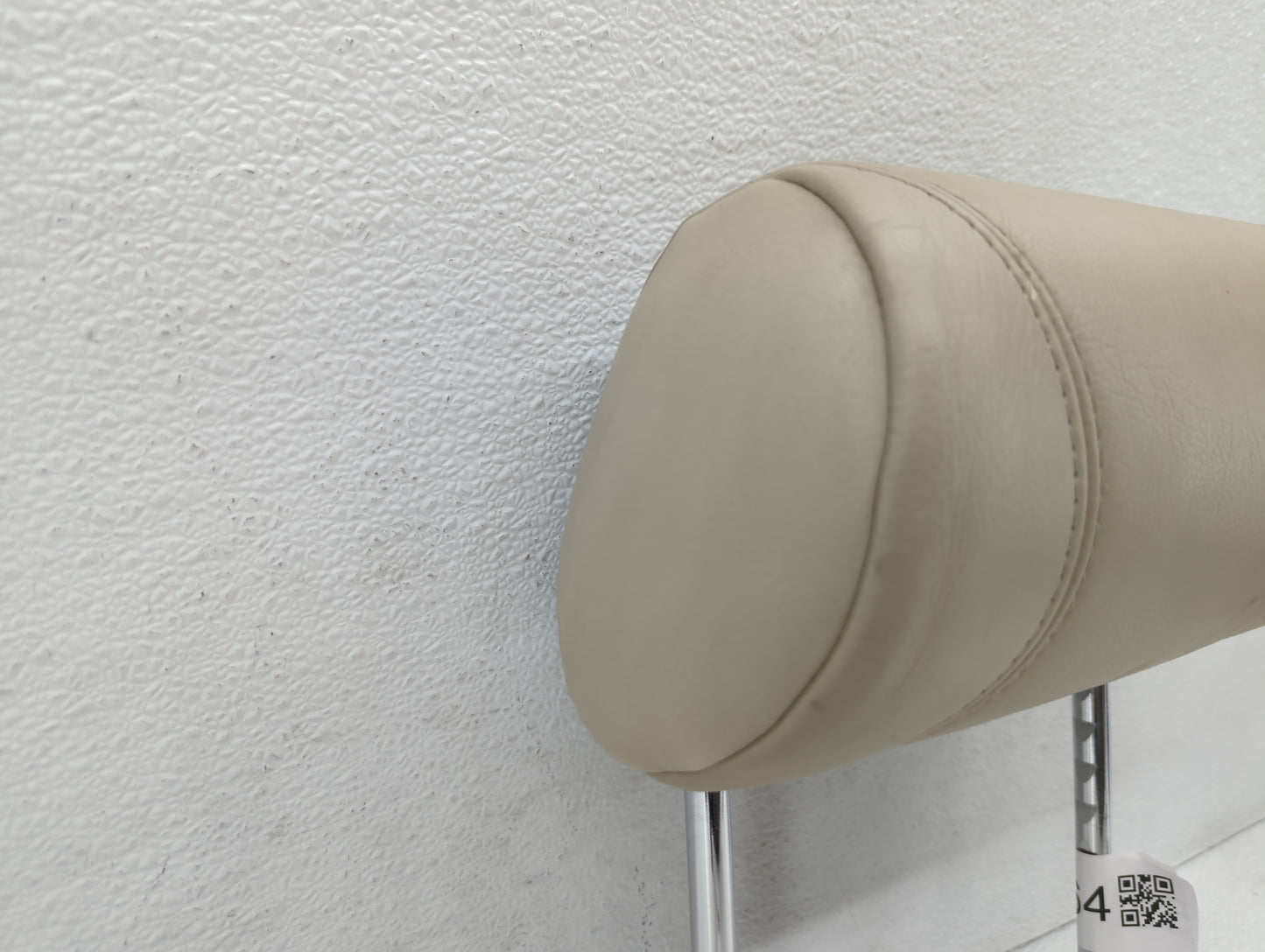 2002-2008 Jaguar X-Type Headrest Head Rest Front Driver Passenger Seat Fits Fits 2002 2003 2004 2005 2006 2007 2008 OEM Used