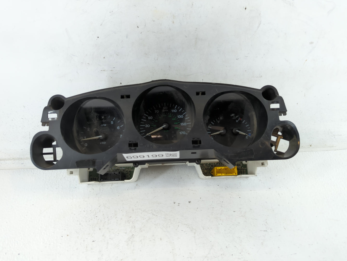 2001-2002 Jaguar Xj8 Instrument Cluster Speedometer Gauges Fits Fits 2001 2002 OEM Used Auto Parts - Oemusedautoparts1.com