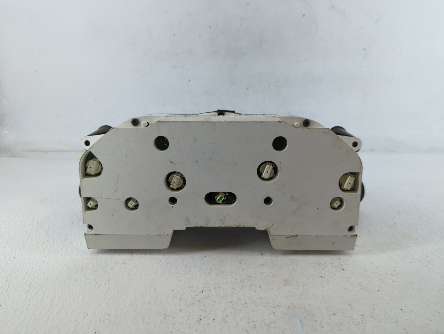 2001-2002 Jaguar Xj8 Instrument Cluster Speedometer Gauges Fits Fits 2001 2002 OEM Used Auto Parts - Oemusedautoparts1.com