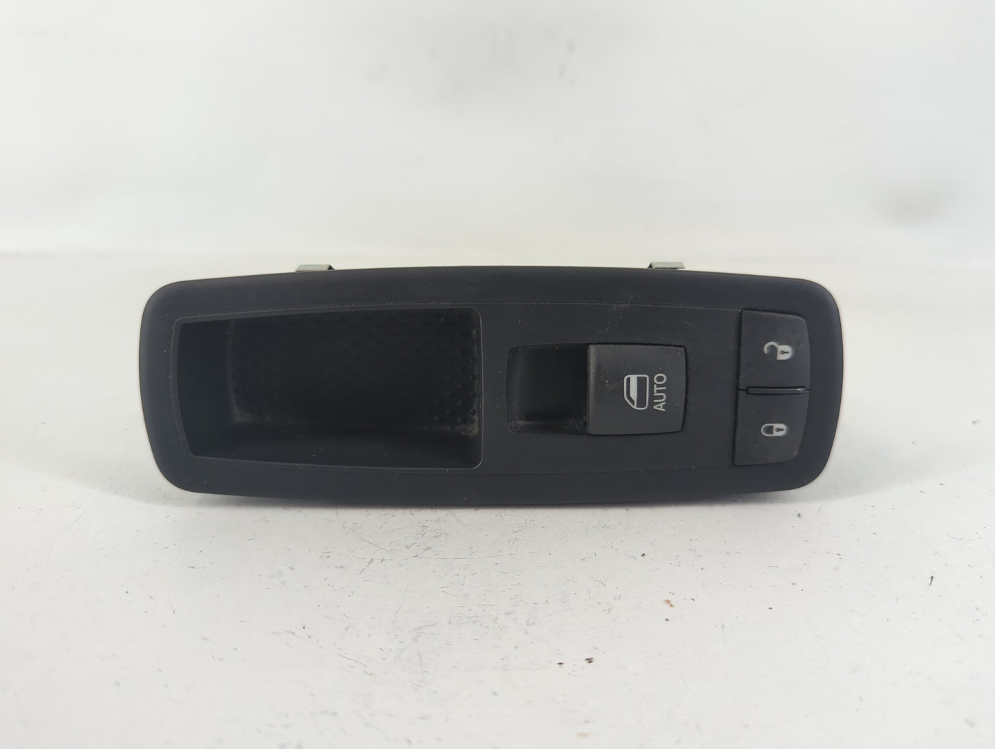 1998-2002 Jaguar Xj8 Master Power Window Switch Replacement Driver Side Left P/N:68275823AC Fits Fits 1998 1999 2000 2001 20