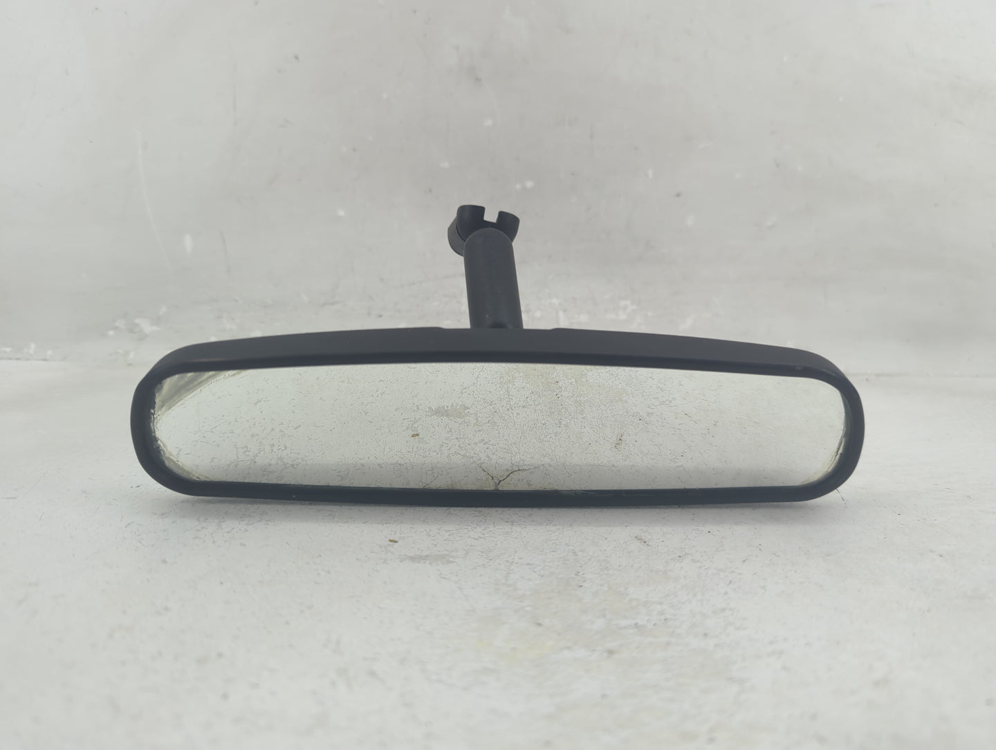 2002 Jeep Cherokee Interior Rear View Mirror Replacement OEM P/N:8011681 Fits OEM Used Auto Parts - Oemusedautoparts1.com