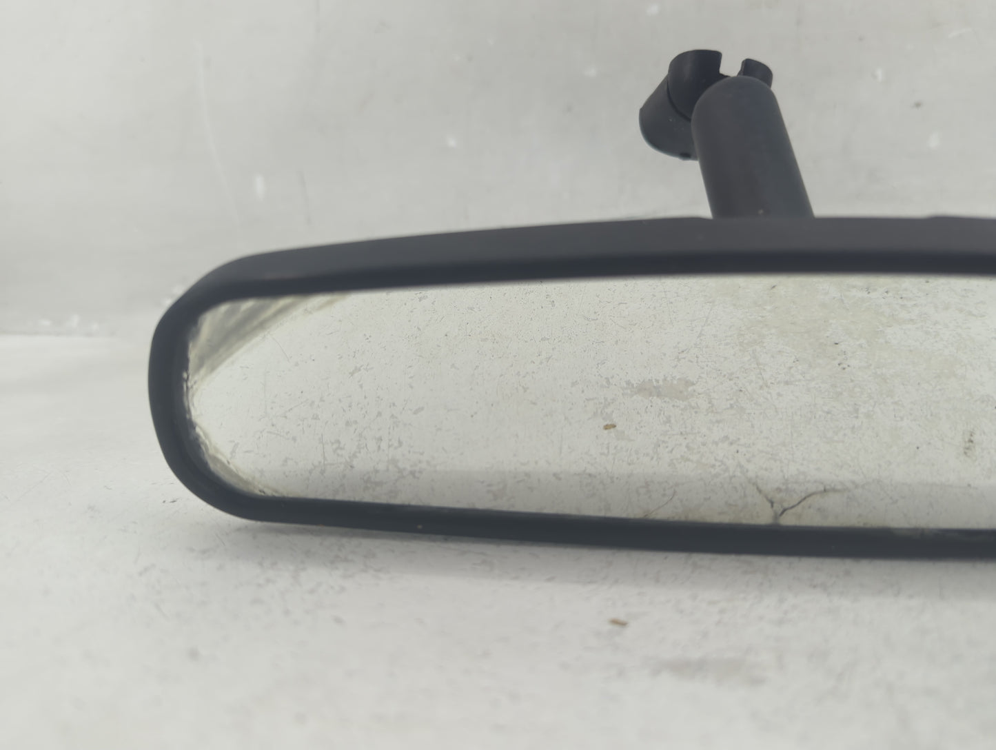 2002 Jeep Cherokee Interior Rear View Mirror Replacement OEM P/N:8011681 Fits OEM Used Auto Parts - Oemusedautoparts1.com