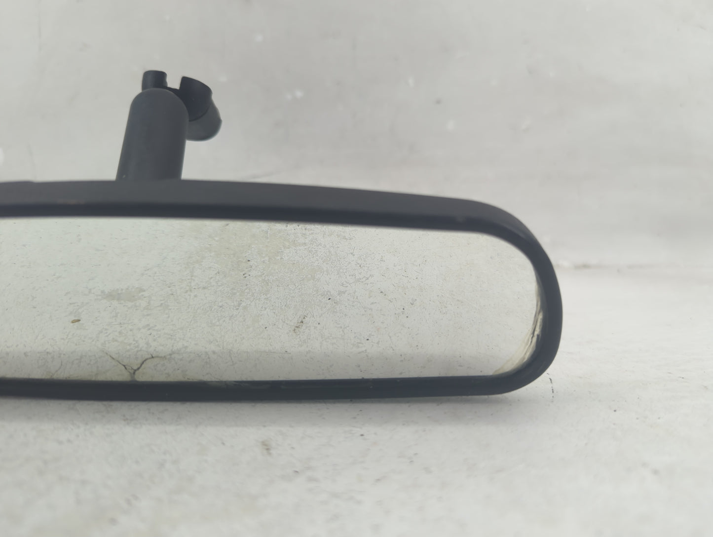 2002 Jeep Cherokee Interior Rear View Mirror Replacement OEM P/N:8011681 Fits OEM Used Auto Parts - Oemusedautoparts1.com