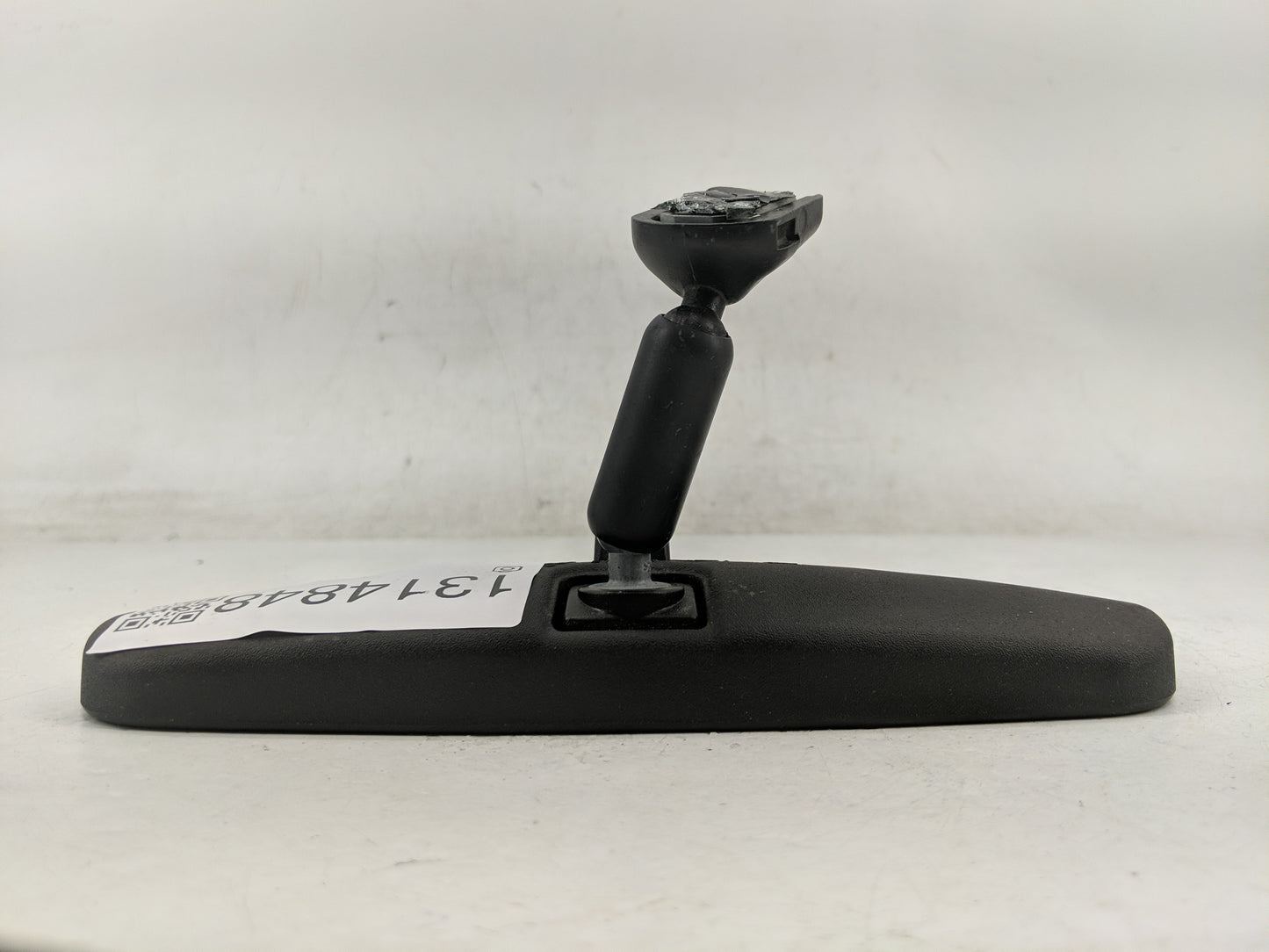 2002 Jeep Cherokee Interior Rear View Mirror Replacement OEM P/N:8011681 Fits OEM Used Auto Parts - Oemusedautoparts1.com