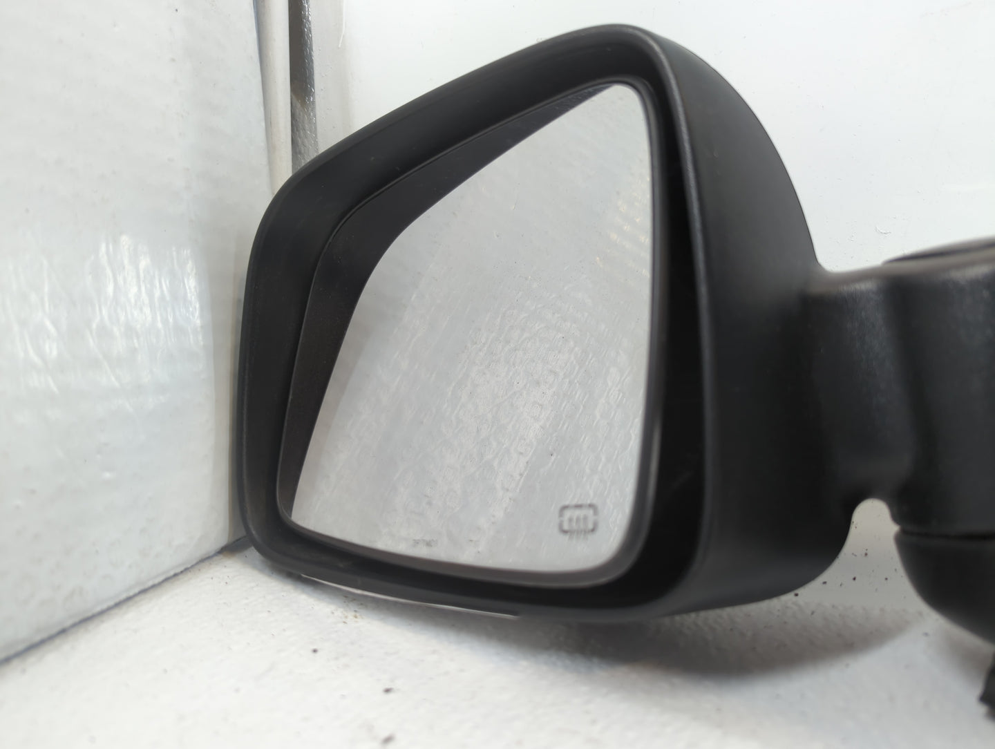 2002 Jeep Cherokee Driver Side View Mirror - Left Door Mirror OEM Used - Oemusedautoparts1.com