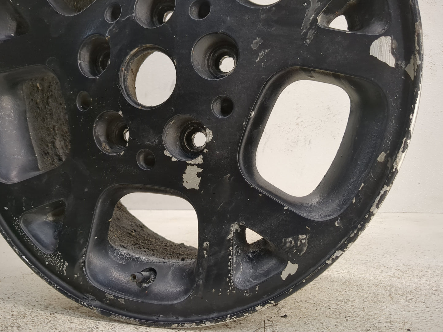 1999-2003 Jeep Grand Cherokee Oem Wheel Rim 1126435 - Oemusedautoparts1.com