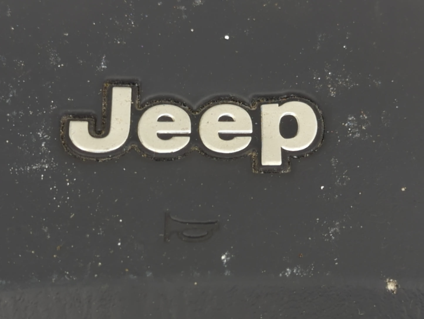 2002-2002 Jeep Grand Cherokee Air Bag Driver Left Steering Wheel Mounted - Oemusedautoparts1.com