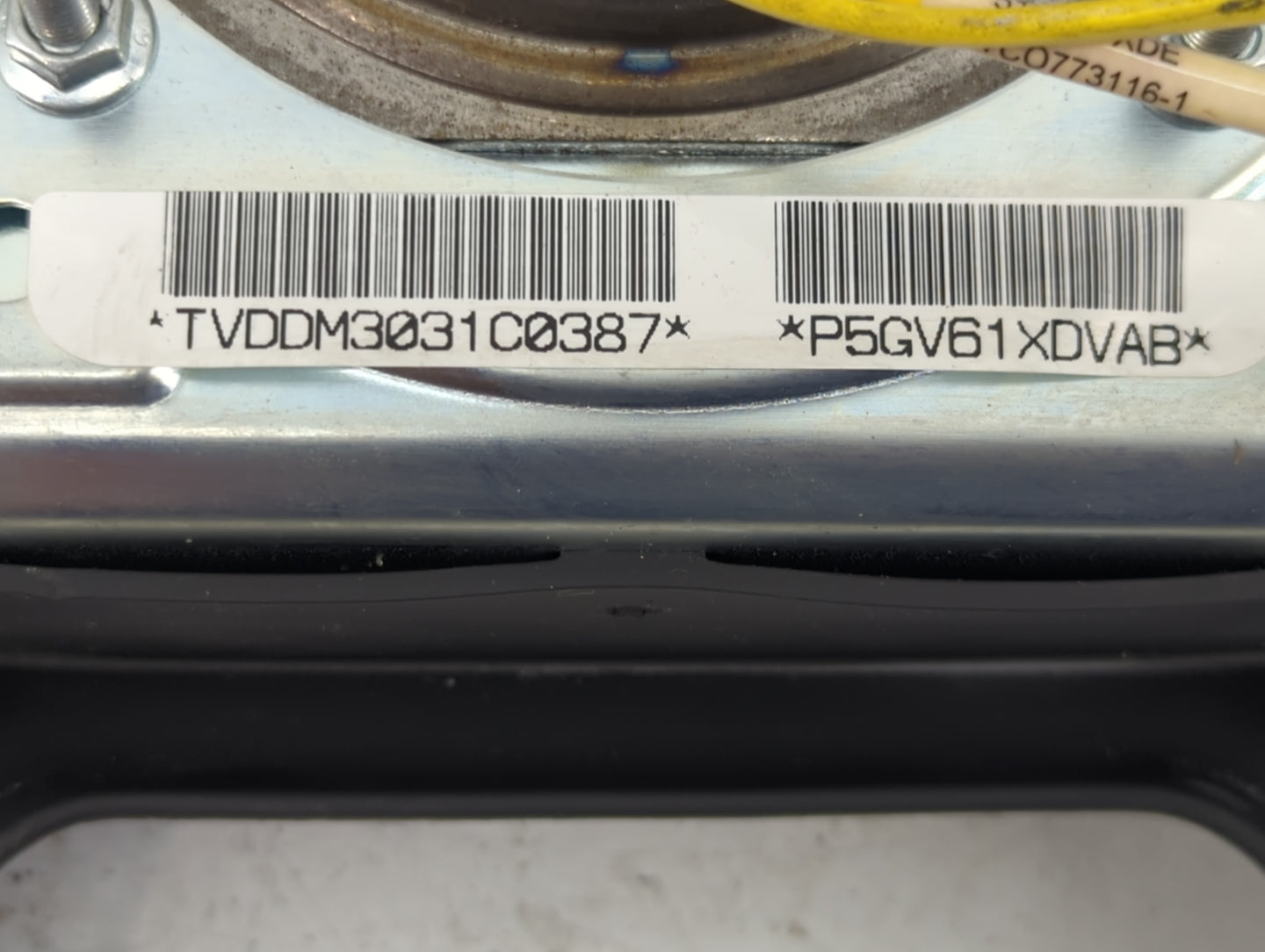 2002-2002 Jeep Grand Cherokee Air Bag Driver Left Steering Wheel Mounted - Oemusedautoparts1.com