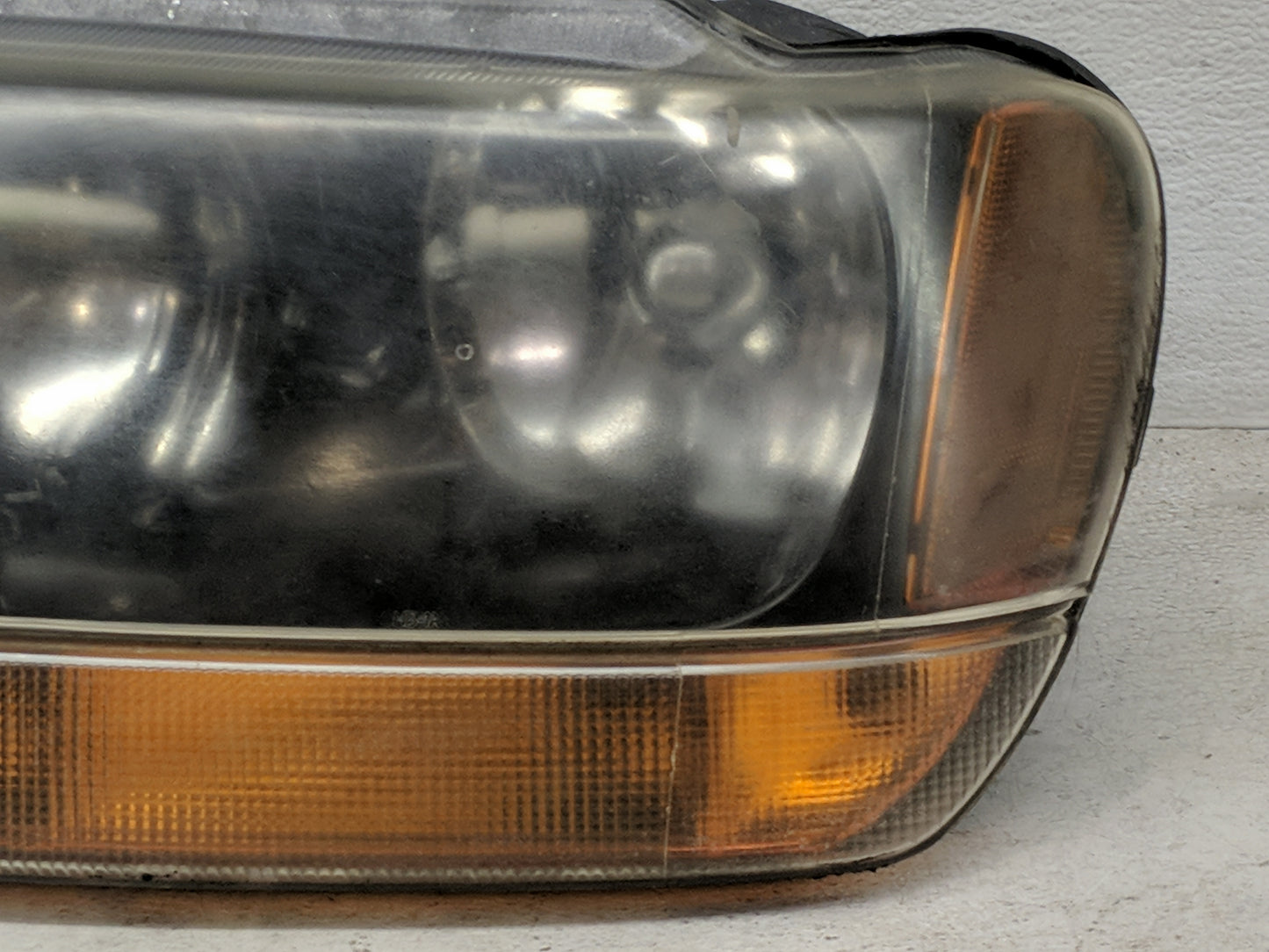 1999-2004 Jeep Grand Cherokee Driver Left Oem Head Light Headlight Lamp - Oemusedautoparts1.com