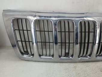 compare product 1999-2003 Jeep Grand Cherokee Front Grille Bumper Not Included
