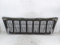 1999-2003 Jeep Grand Cherokee Front Grille Bumper Not Included - Oemusedautoparts1.com