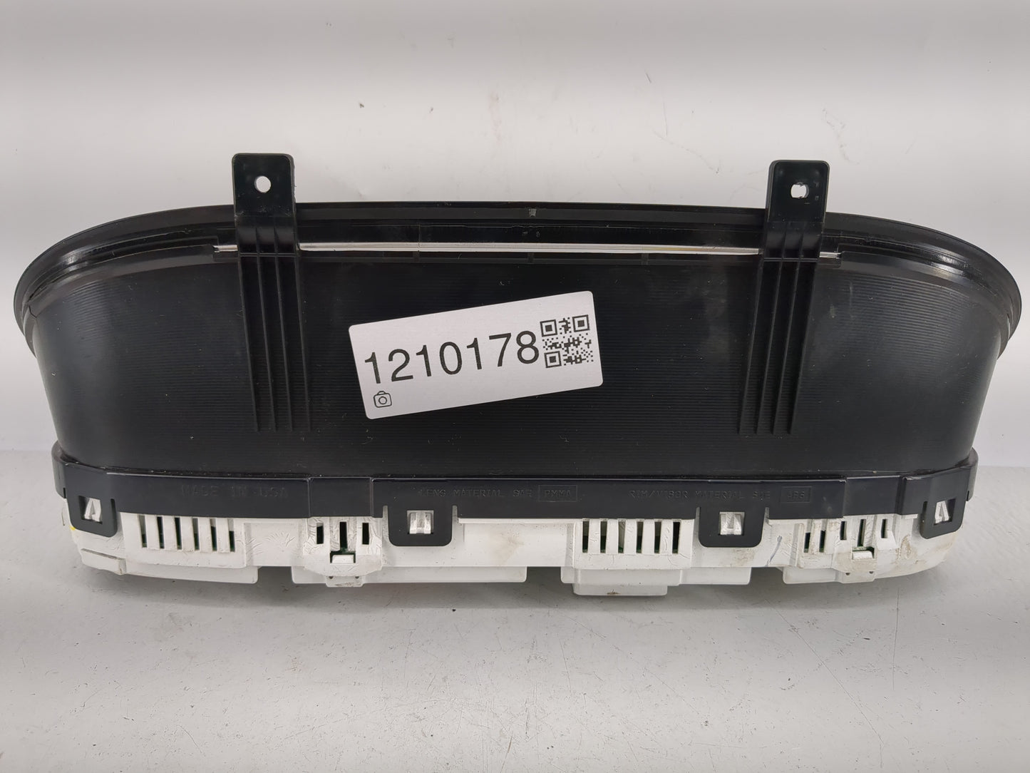 2002-2004 Jeep Grand Cherokee Instrument Cluster Speedometer Gauges P/N:56050802AB Fits Fits 2002 2003 2004 OEM Used Auto Pa