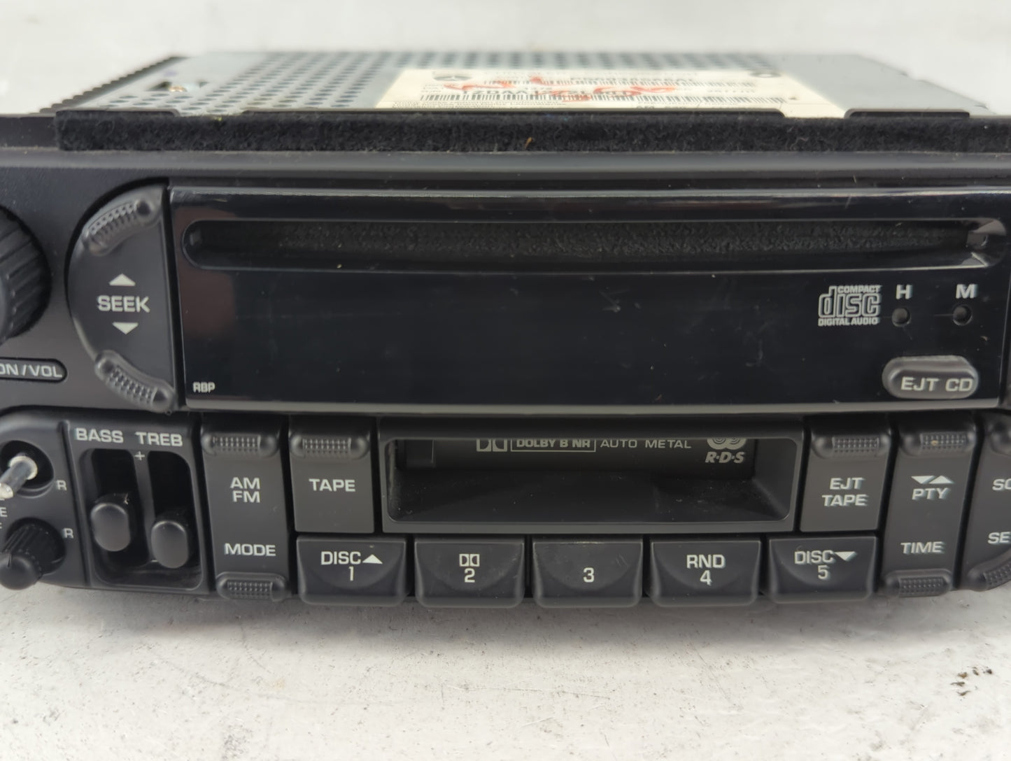 2002 Jeep Grand Cherokee Radio AM FM Cd Player Receiver Replacement P/N:P56038586AI Fits OEM Used Auto Parts - Oemusedautopa