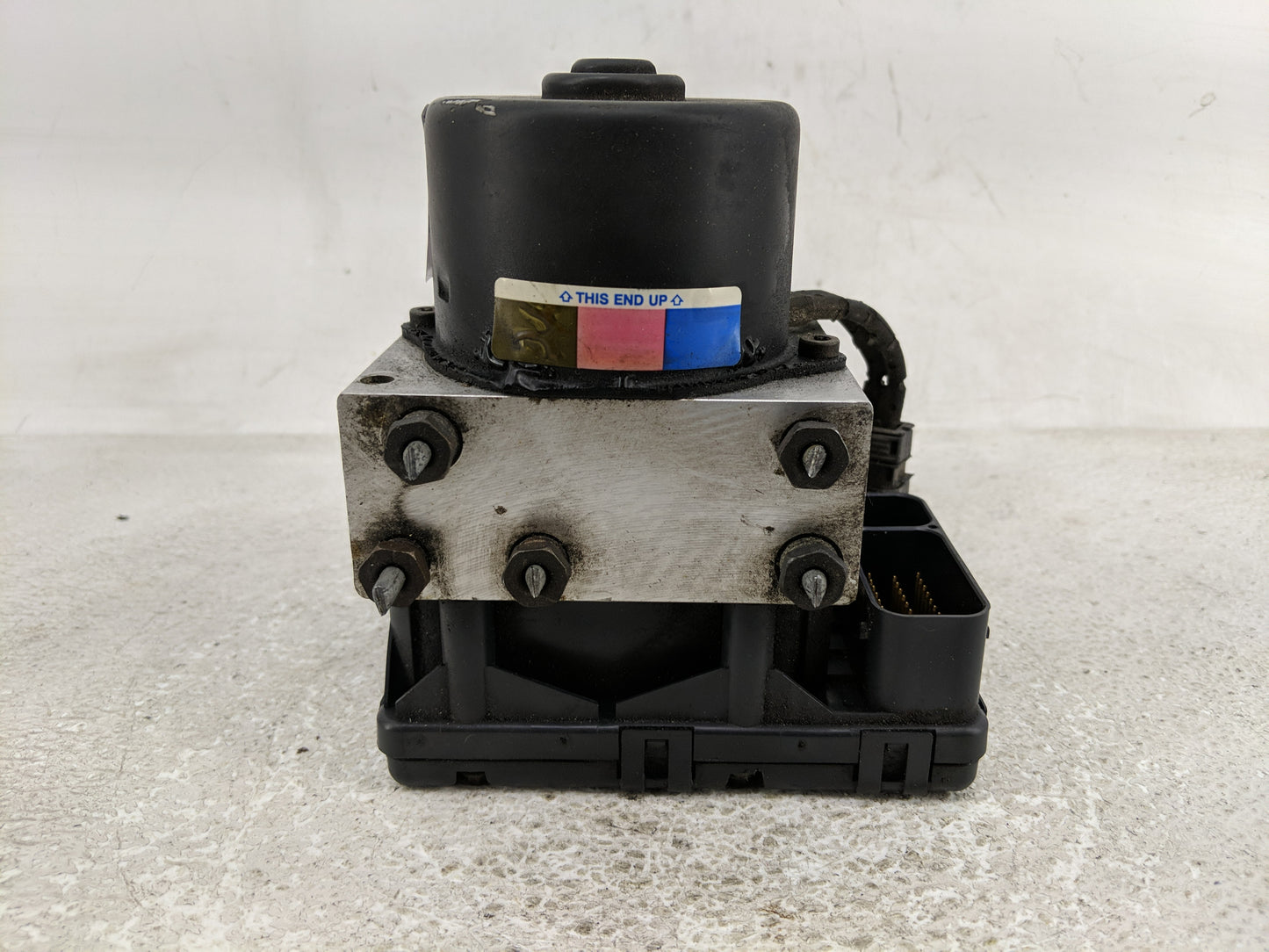 2002-2004 Jeep Grand Cherokee ABS Pump Control Module Replacement P/N:52129301AB Fits Fits 2002 2003 2004 OEM Used Auto Part