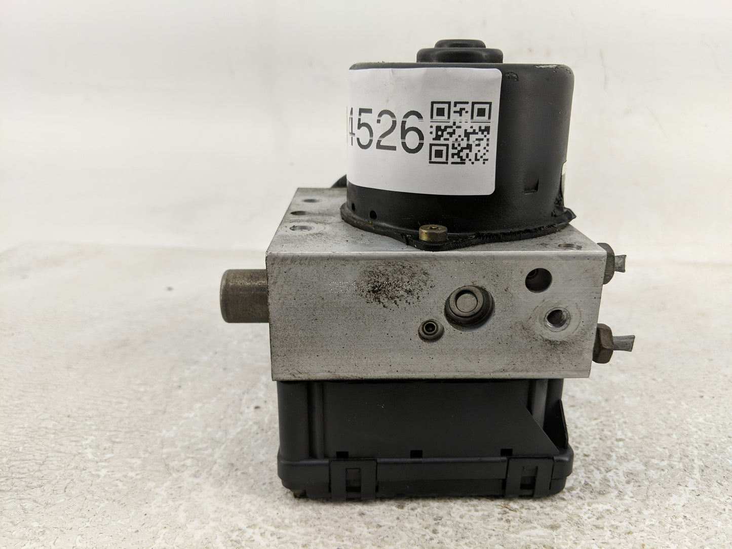 2002-2004 Jeep Grand Cherokee ABS Pump Control Module Replacement P/N:52129301AB Fits Fits 2002 2003 2004 OEM Used Auto Part