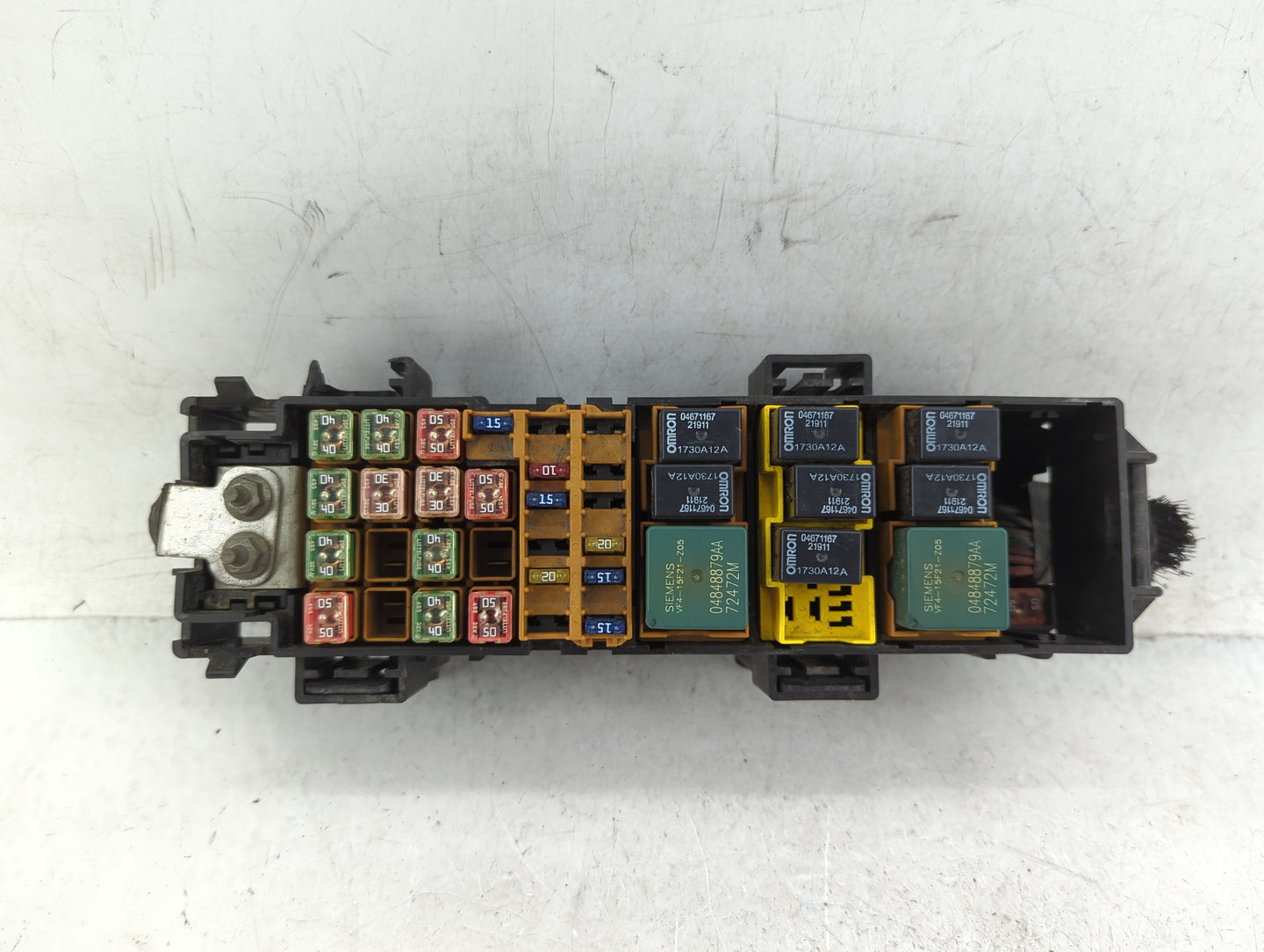 2000-2004 Jeep Grand Cherokee Fusebox Fuse Box Panel Relay Module Fits Fits 2000 2001 2002 2003 2004 OEM Used Auto Parts - O