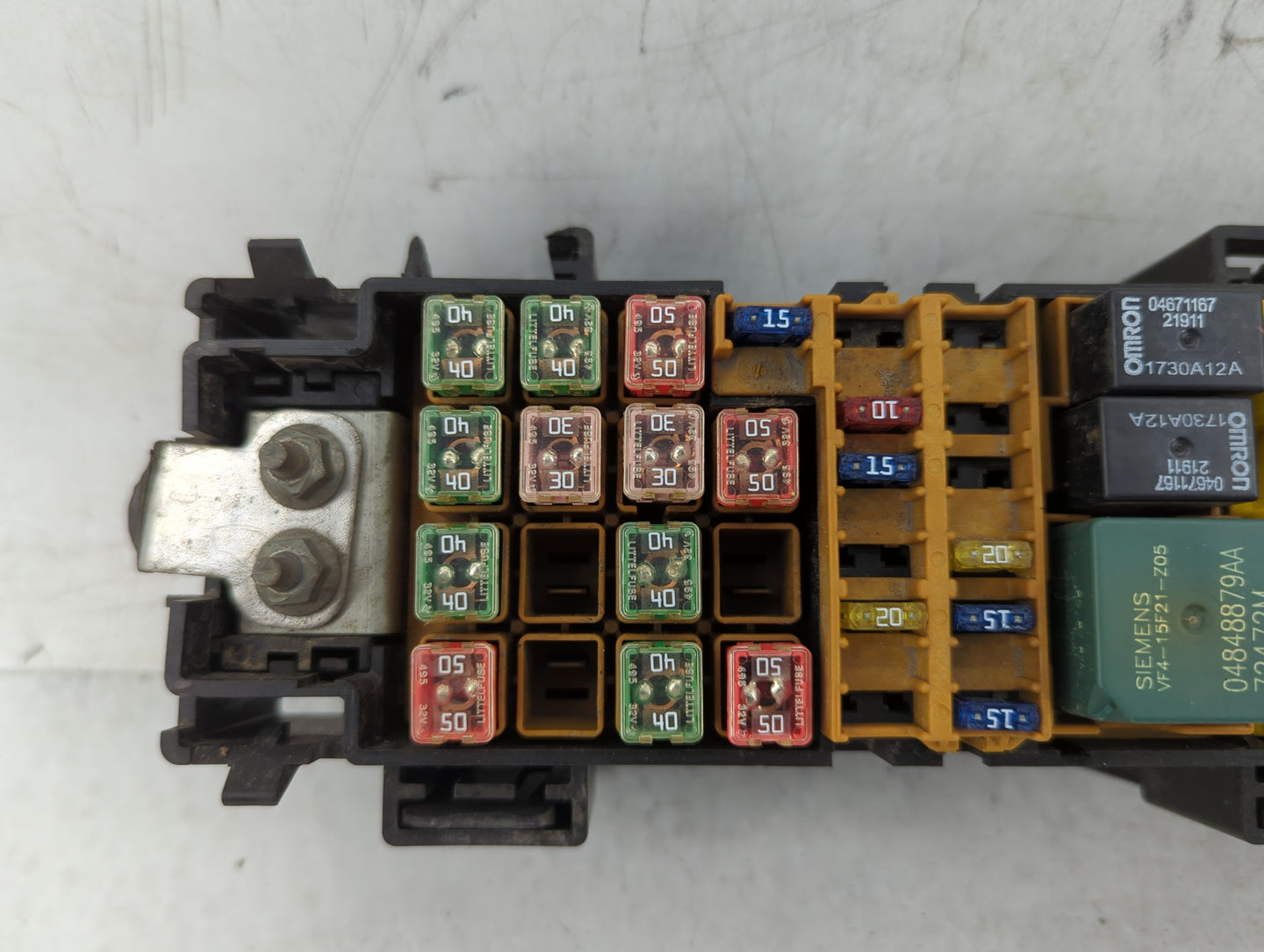 2000-2004 Jeep Grand Cherokee Fusebox Fuse Box Panel Relay Module Fits Fits 2000 2001 2002 2003 2004 OEM Used Auto Parts - O