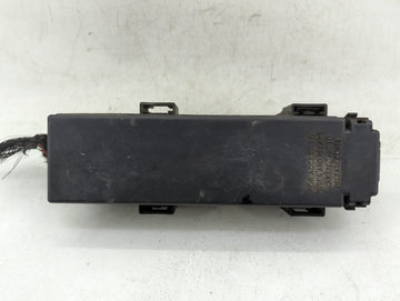 2000-2004 Jeep Grand Cherokee Fusebox Fuse Box Panel Relay Module Fits Fits 2000 2001 2002 2003 2004 OEM Used Auto Parts - O