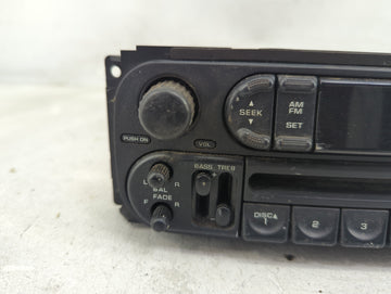 2002-2004 Jeep Grand Cherokee Radio AM FM Cd Player Receiver Replacement P/N:P56038589AN Fits Fits 2002 2003 2004 2005 2006 2007 OEM Used Auto Parts