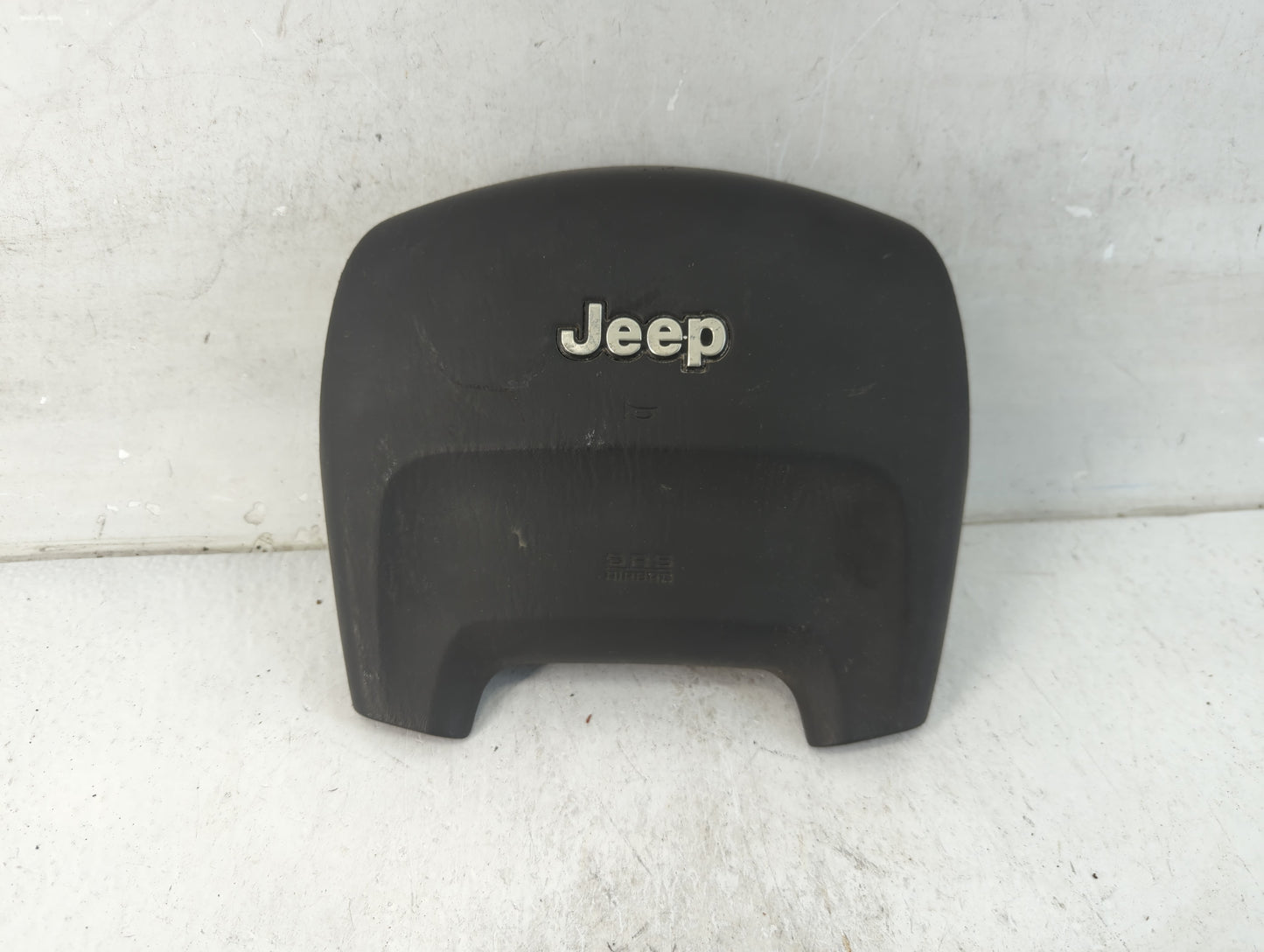 2002-2002 Jeep Grand Cherokee Air Bag Driver Left Steering Wheel Mounted - Oemusedautoparts1.com