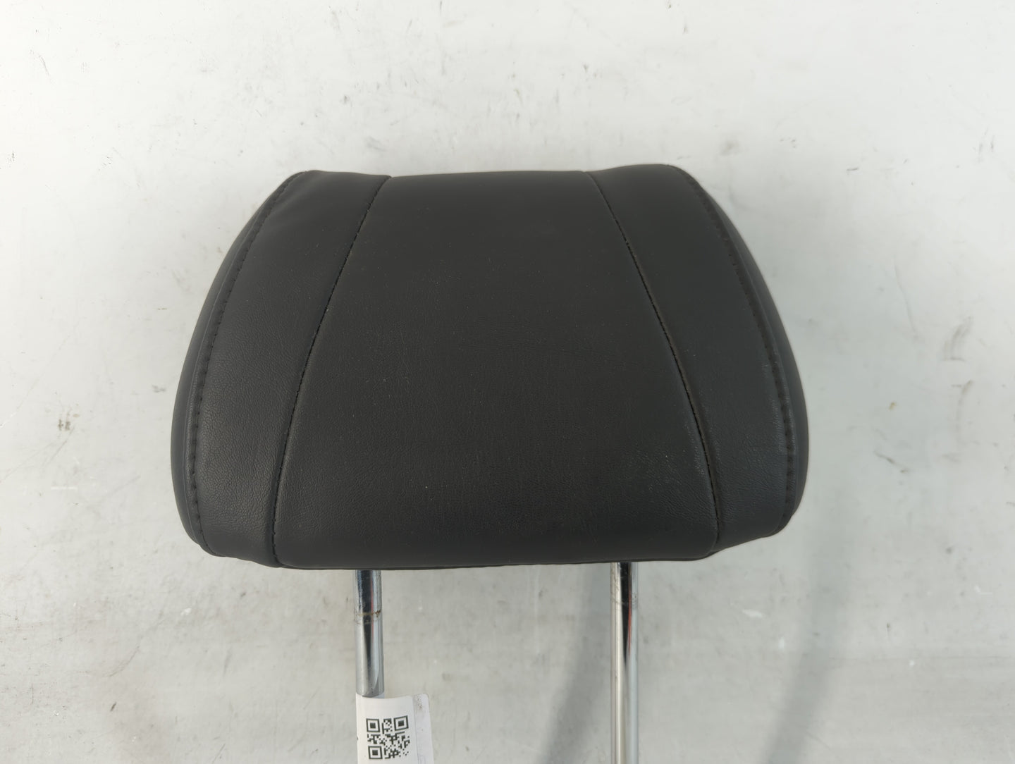 2002 Jeep Grand Cherokee Headrest Head Rest Front Driver Passenger Seat Fits OEM Used Auto Parts - Oemusedautoparts1.com