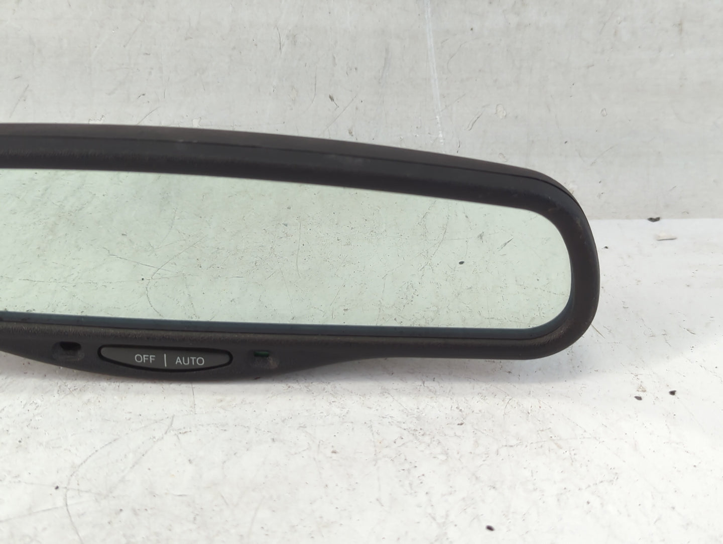 2002 Jeep Grand Cherokee Interior Rear View Mirror Replacement OEM Fits OEM Used Auto Parts - Oemusedautoparts1.com