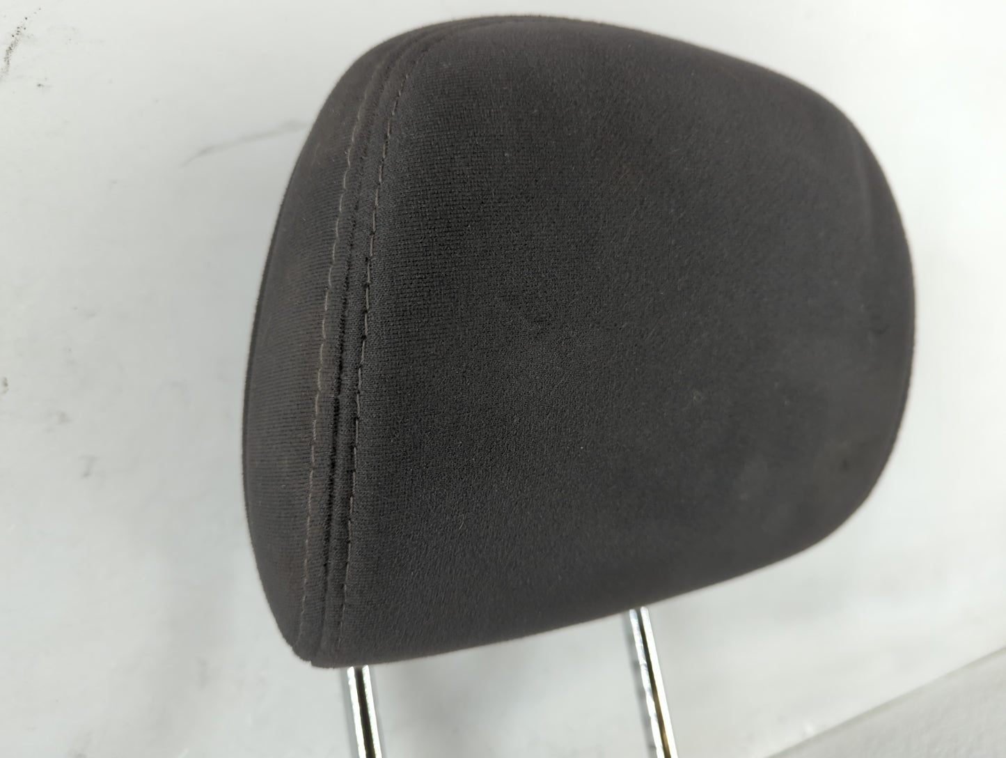 2002 Jeep Jeepster Headrest Head Rest Front Driver Passenger Seat - Oemusedautoparts1.com