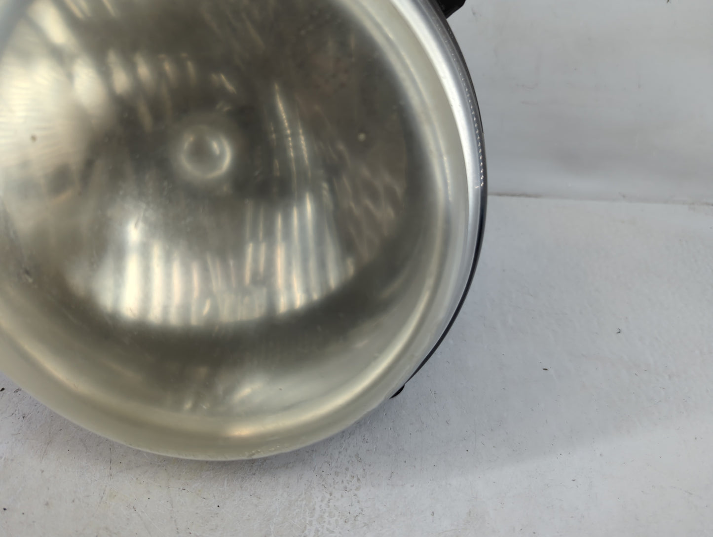 2002-2004 Jeep Liberty Driver Left Oem Head Light Headlight Lamp - Oemusedautoparts1.com