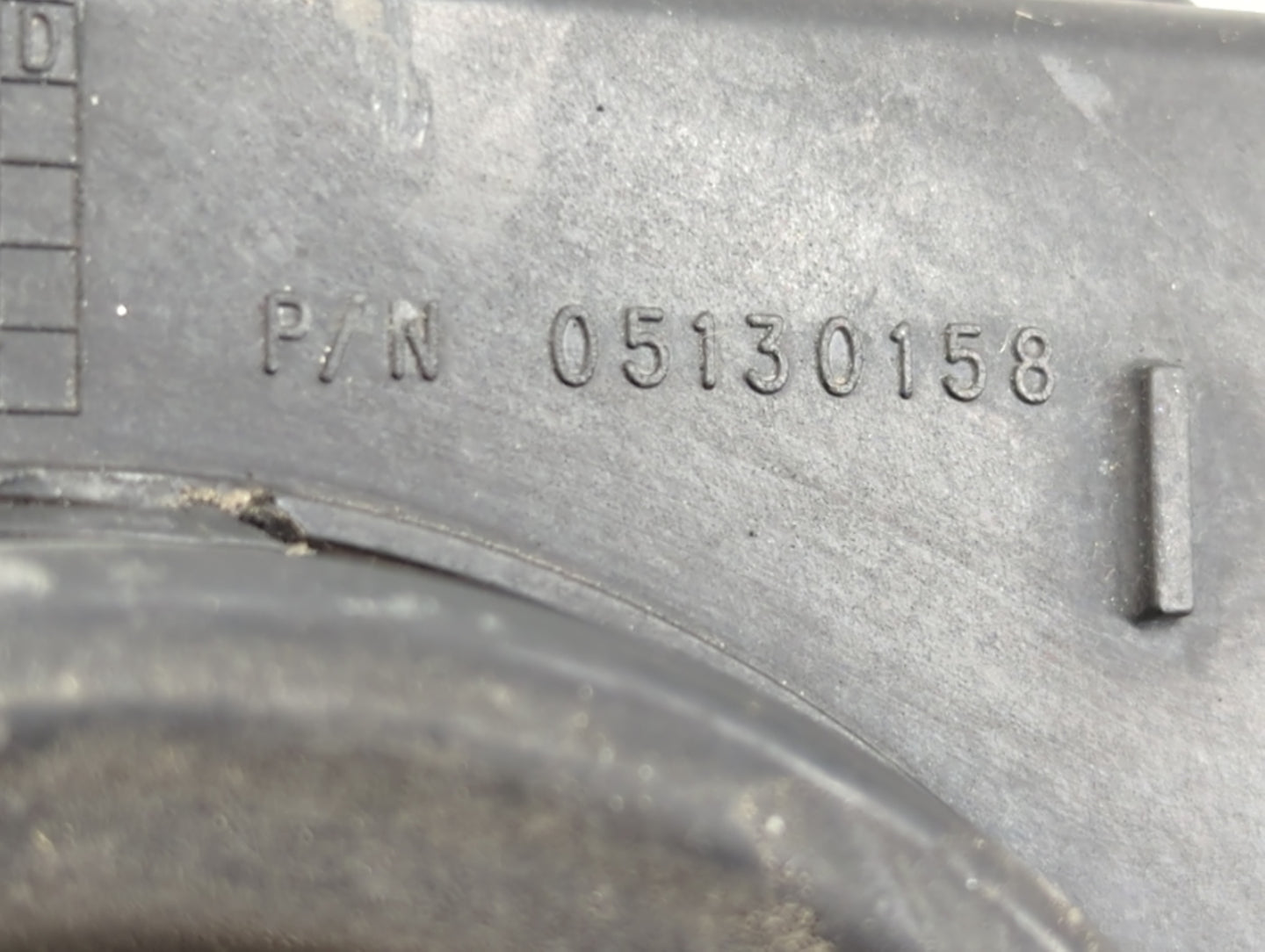 2002-2004 Jeep Liberty Driver Left Oem Head Light Headlight Lamp - Oemusedautoparts1.com