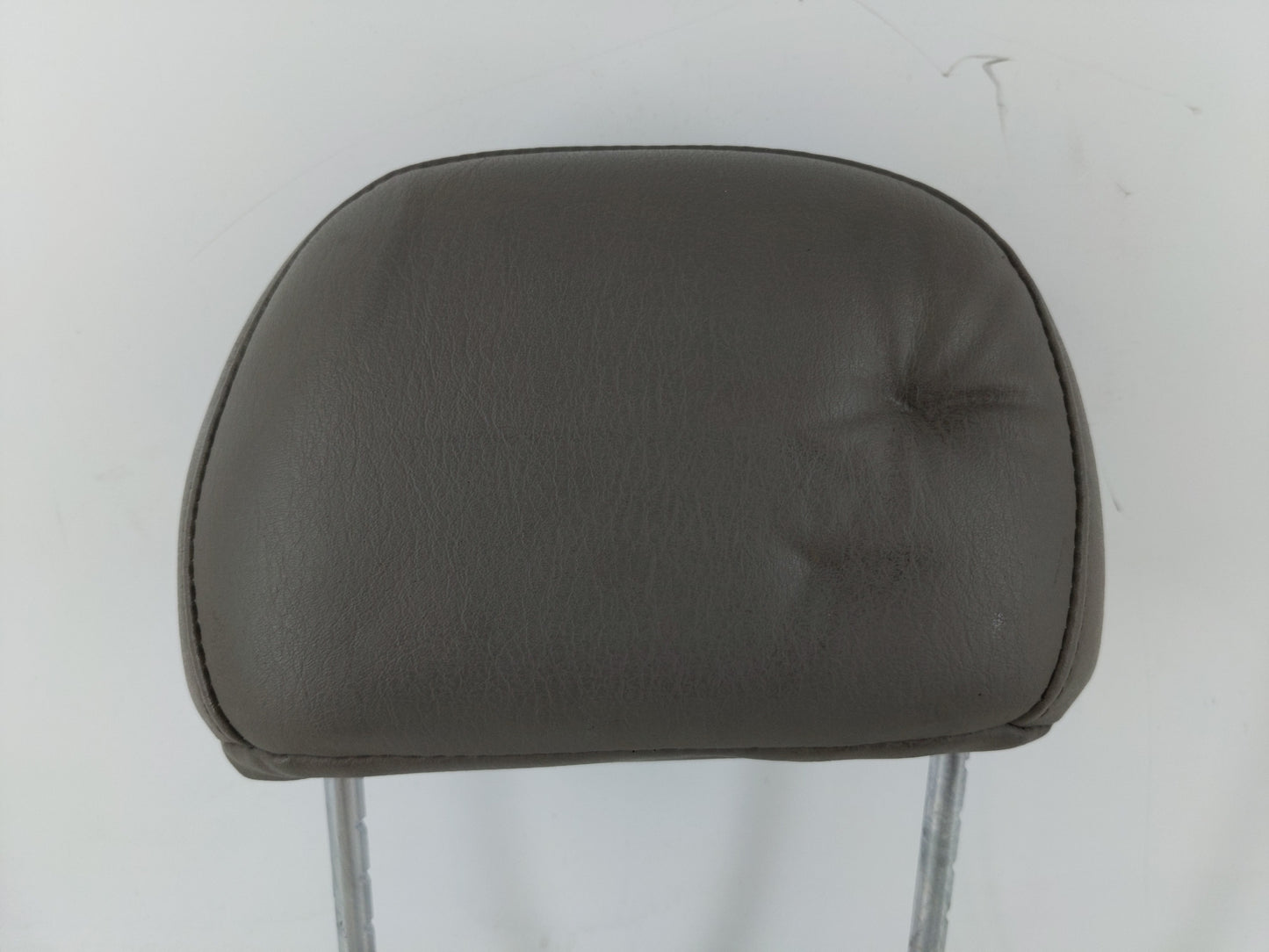 2002-2003 Jeep Liberty Headrest Head Rest Rear Seat Fits Fits 2002 2003 OEM Used Auto Parts - Oemusedautoparts1.com