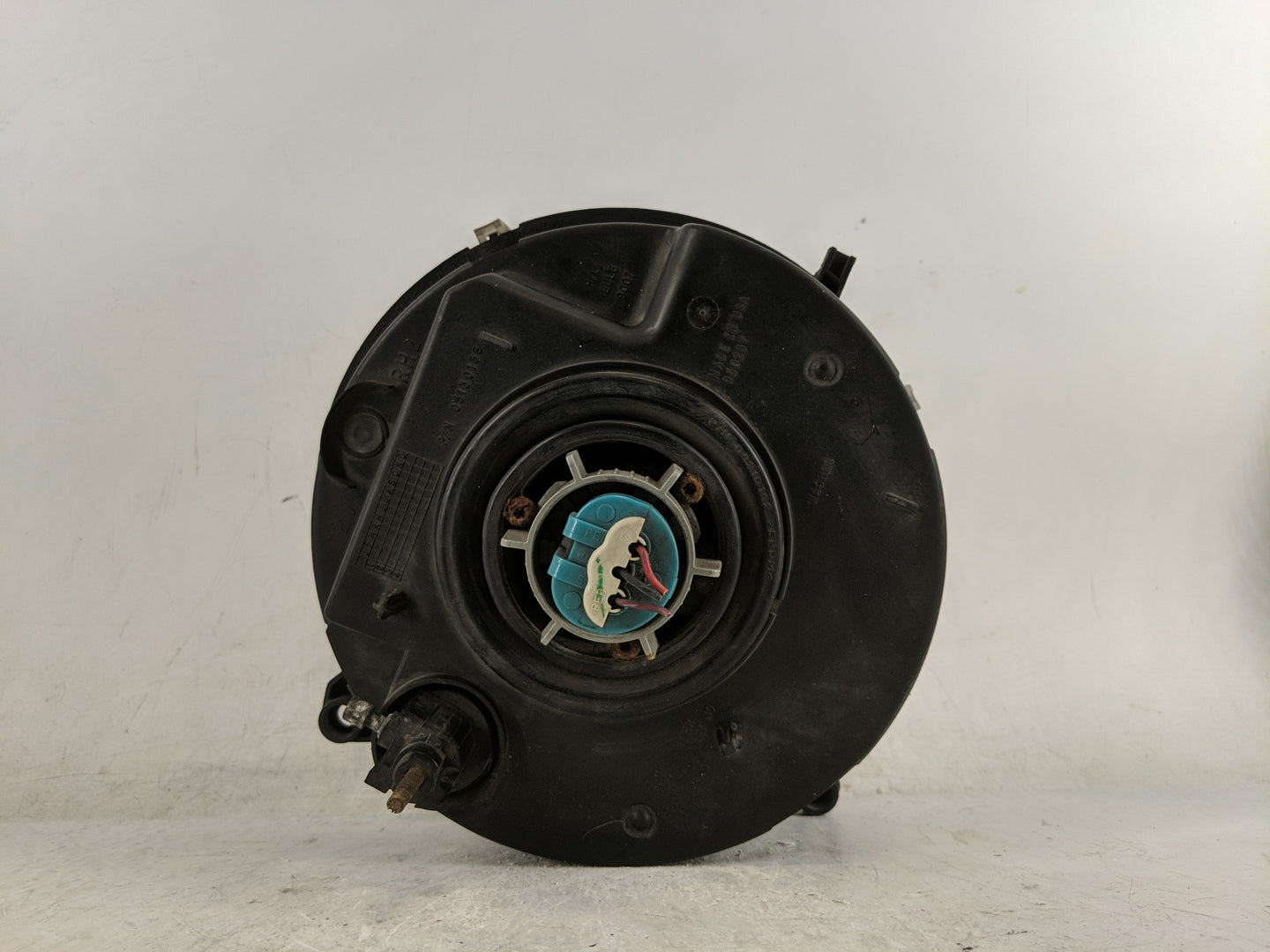 2002-2004 Jeep Liberty Passenger Right Oem Head Light Headlight Lamp - Oemusedautoparts1.com