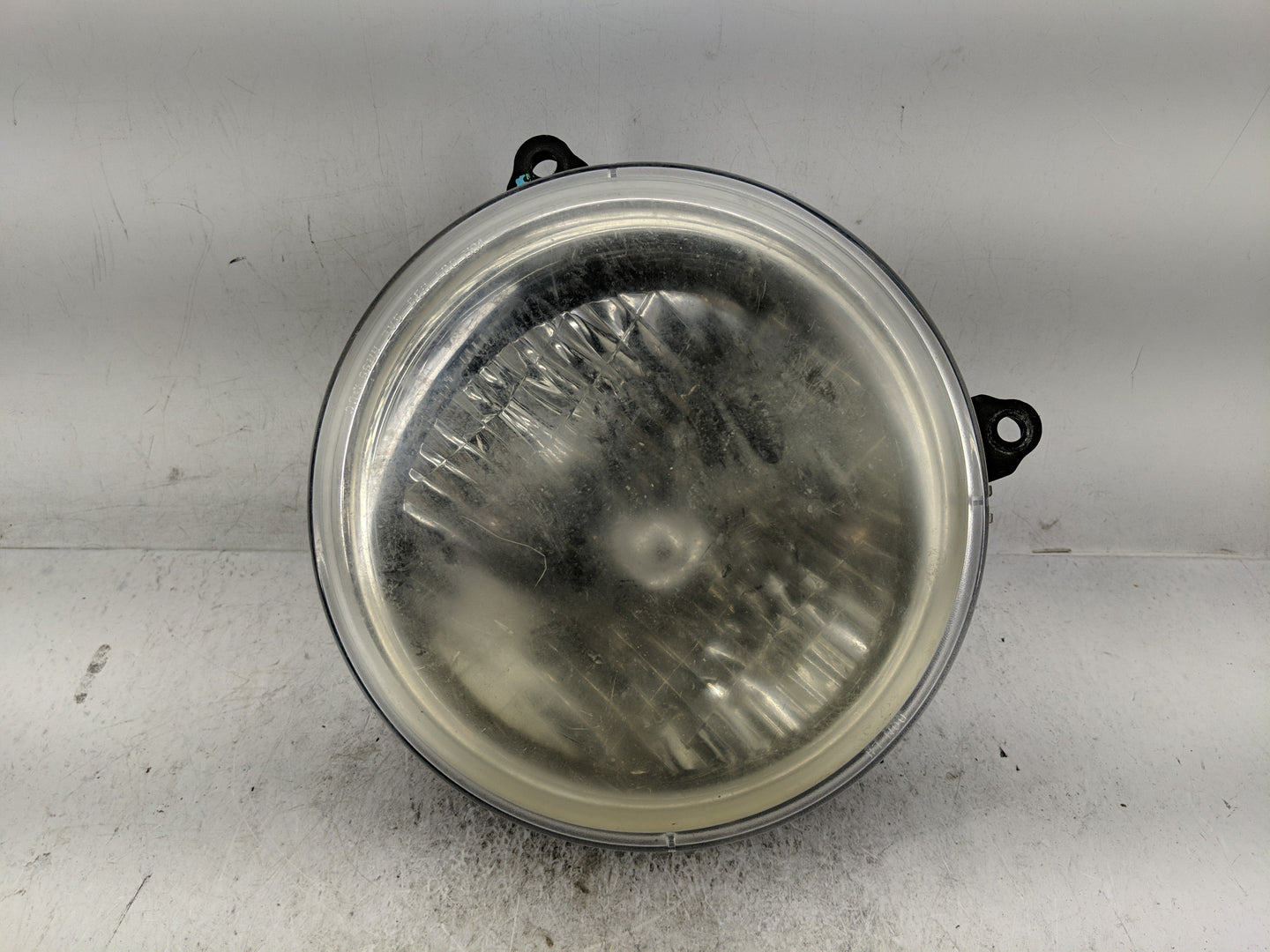 2002-2004 Jeep Liberty Driver Left Oem Head Light Headlight Lamp - Oemusedautoparts1.com