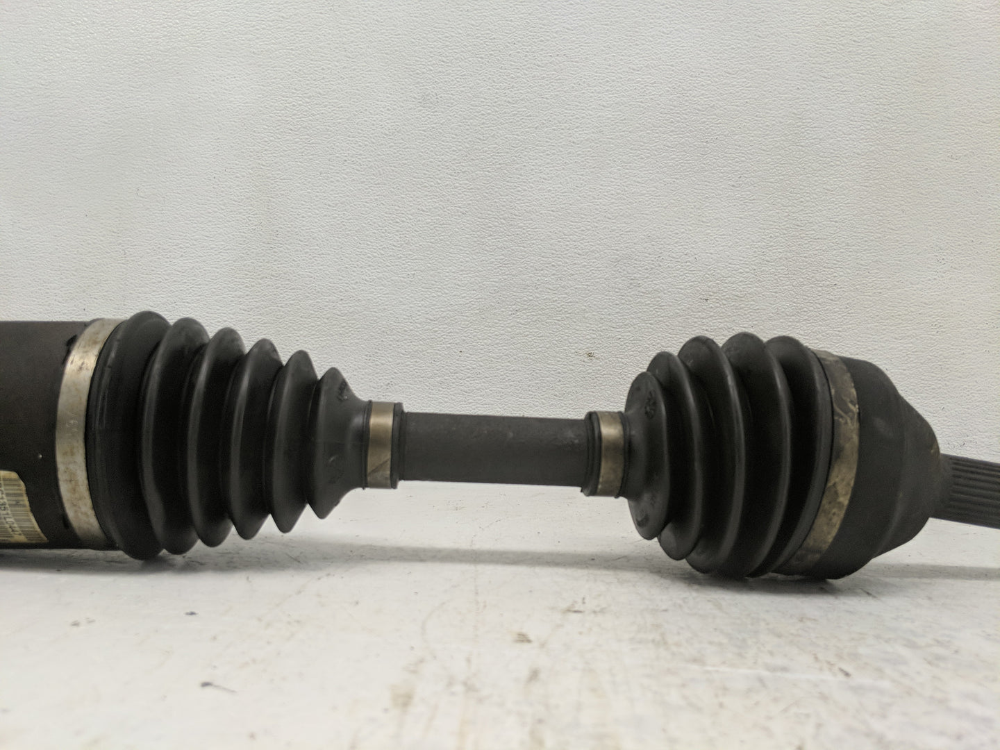 2002-2007 Jeep Liberty Axle Shaft Front Driver Cv C/v - Oemusedautoparts1.com