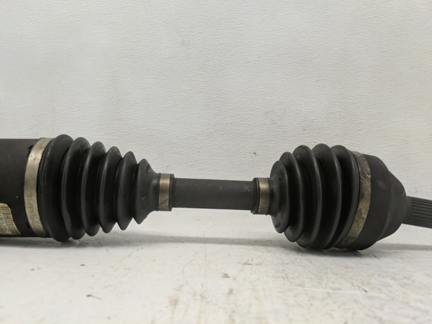 2002-2007 Jeep Liberty Axle Shaft Front Driver Cv C/v - Oemusedautoparts1.com