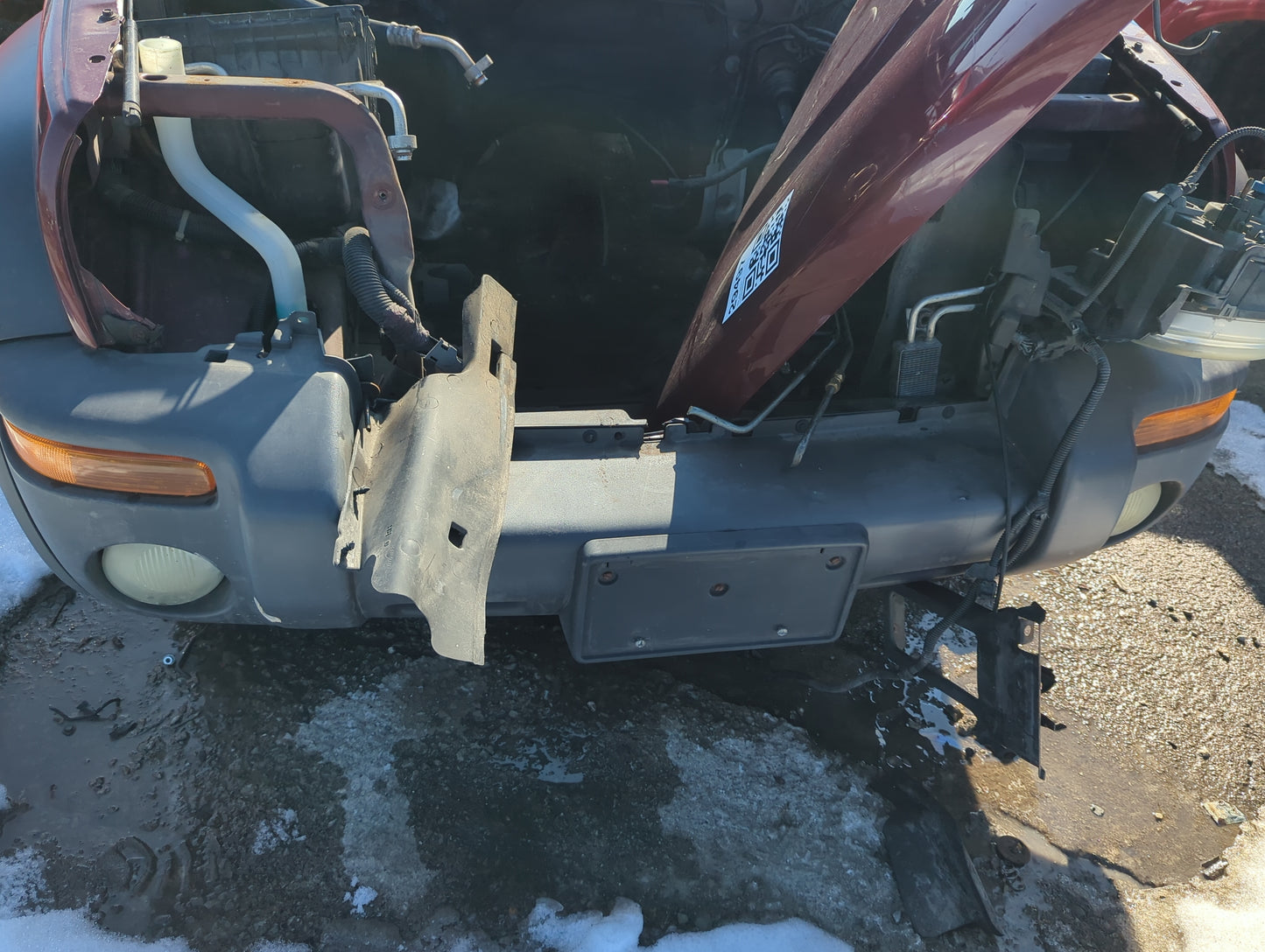 2002-2004 Jeep Liberty Front Bumper - Oem - Oemusedautoparts1.com