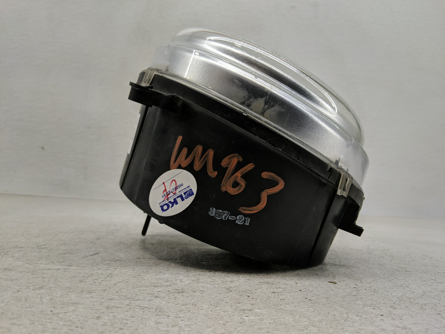 2002 Jeep Liberty Driver Left Oem Fog Light Lamp - Oemusedautoparts1.com