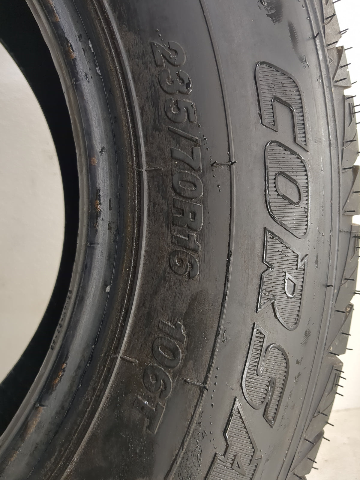 Used Tire 235/70R16 CORSA HIGHWAY TERRAIN PLUS 106T - Tread Depth 12/32 - Oemusedautoparts1.com