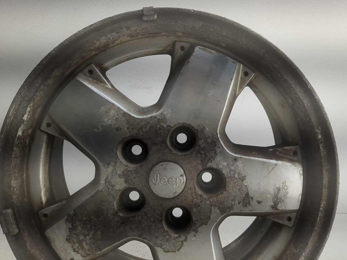 2002-2007 Jeep Liberty Oem Wheel Rim 1305479 - Oemusedautoparts1.com