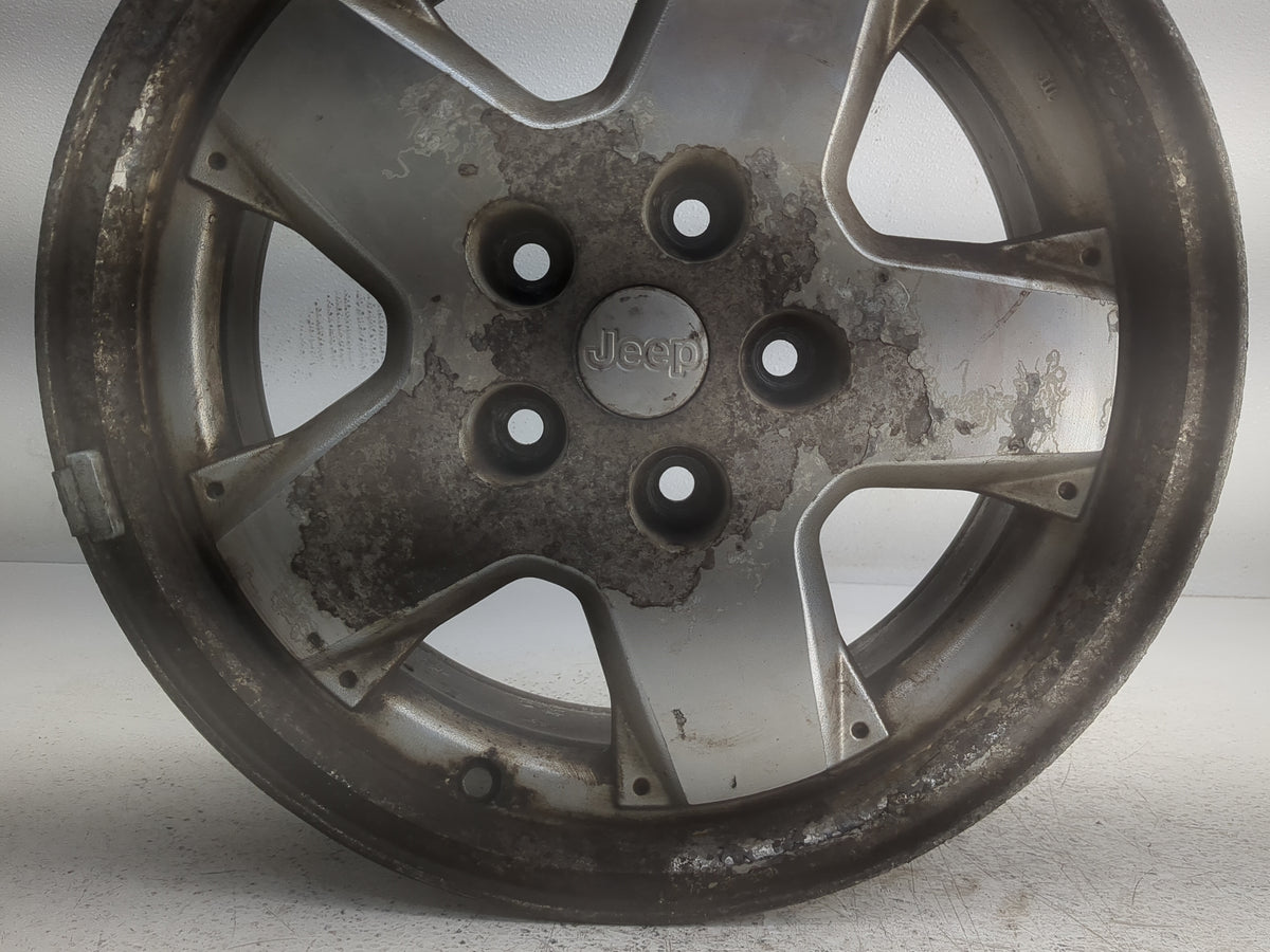 2002-2007 Jeep Liberty Oem Wheel Rim 1305479 - Oemusedautoparts1.com