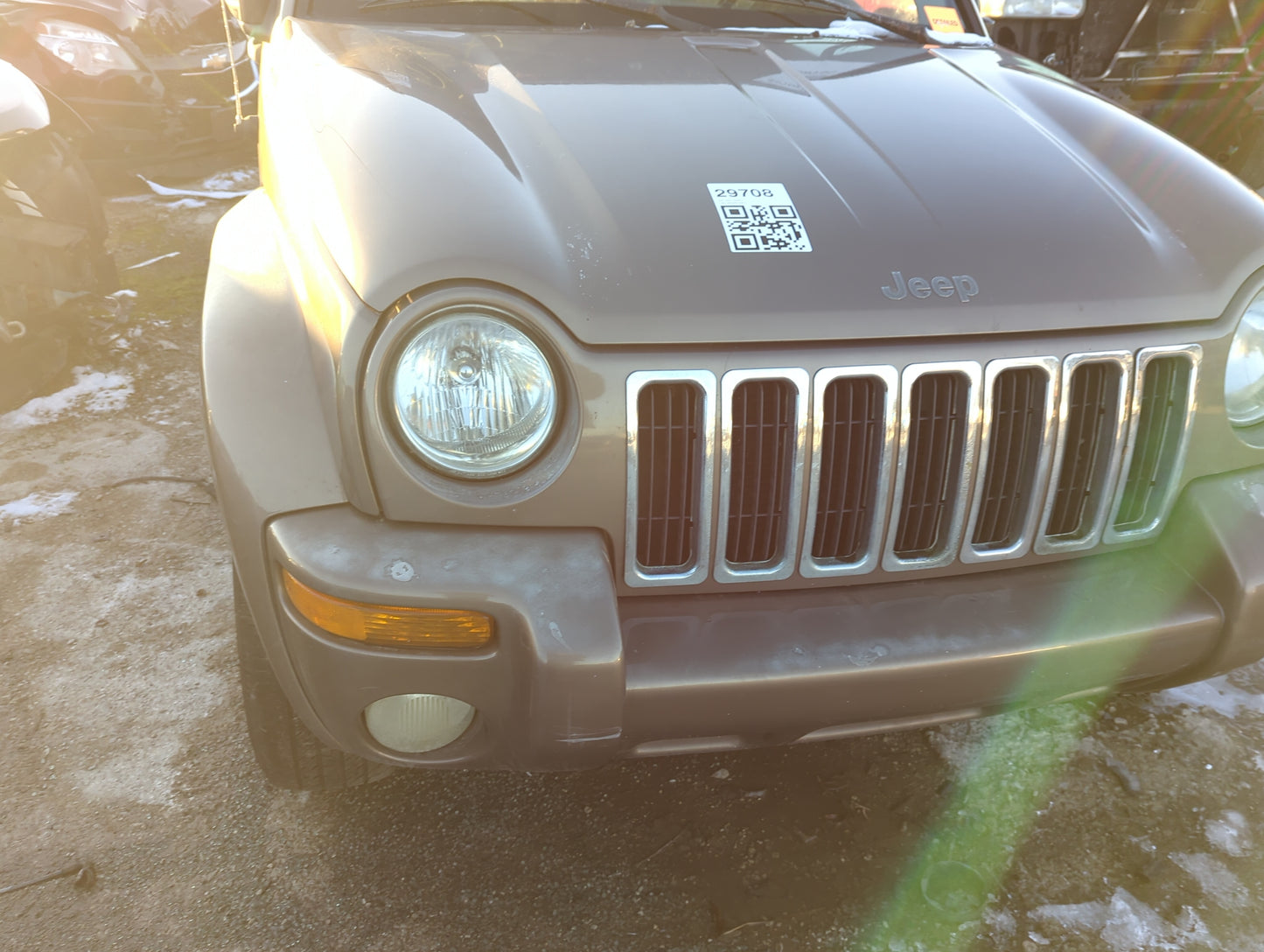 2002-2004 Jeep Liberty Front Grille Bumper Not Included 1306018 - Oemusedautoparts1.com