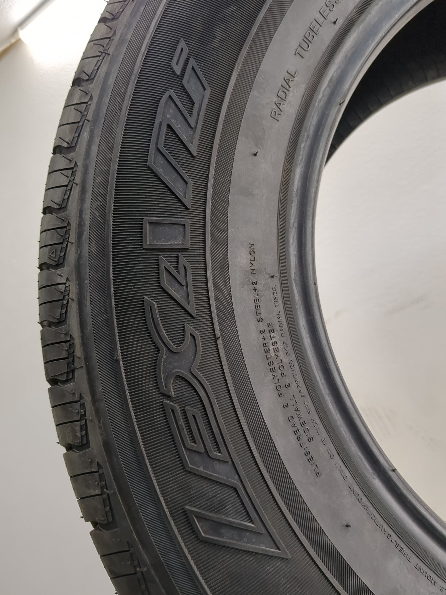 Used Tire P235/70R16 LEXLINI ALL WEATHER 107T - Tread Depth 13.5/32 - Oemusedautoparts1.com