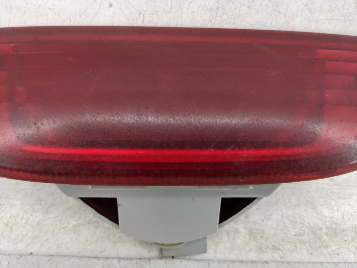 2002 Jeep Liberty Third Brake Light Tail Light P/N:55155832AB Fits OEM Used Auto Parts - Oemusedautoparts1.com