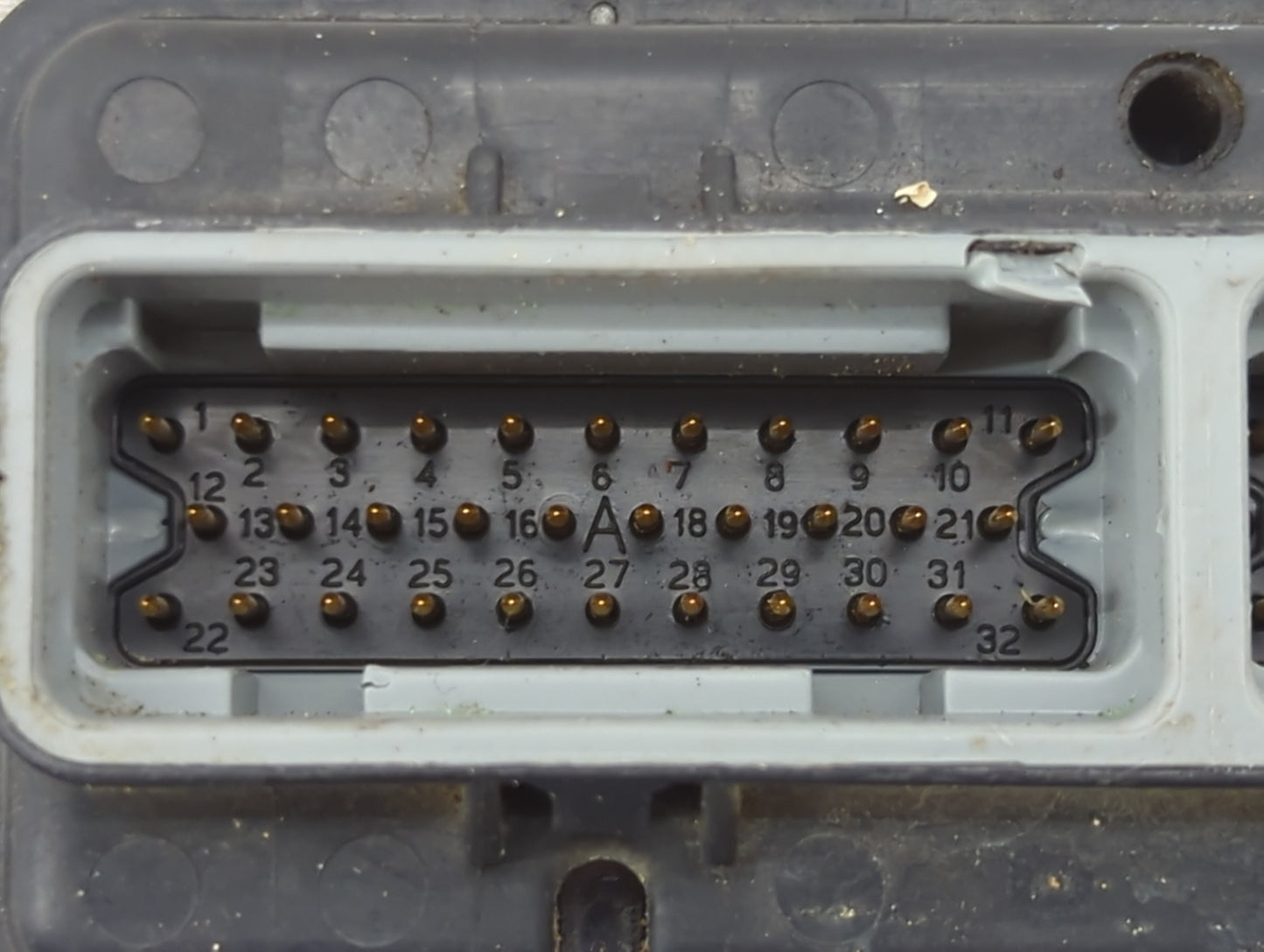 2002 Jeep Liberty PCM Engine Control Computer ECU ECM PCU OEM P/N:P56041606AG Fits OEM Used Auto Parts - Oemusedautoparts1.c