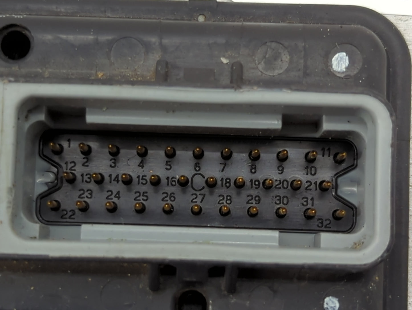2002 Jeep Liberty PCM Engine Control Computer ECU ECM PCU OEM P/N:P56041606AG Fits OEM Used Auto Parts - Oemusedautoparts1.c