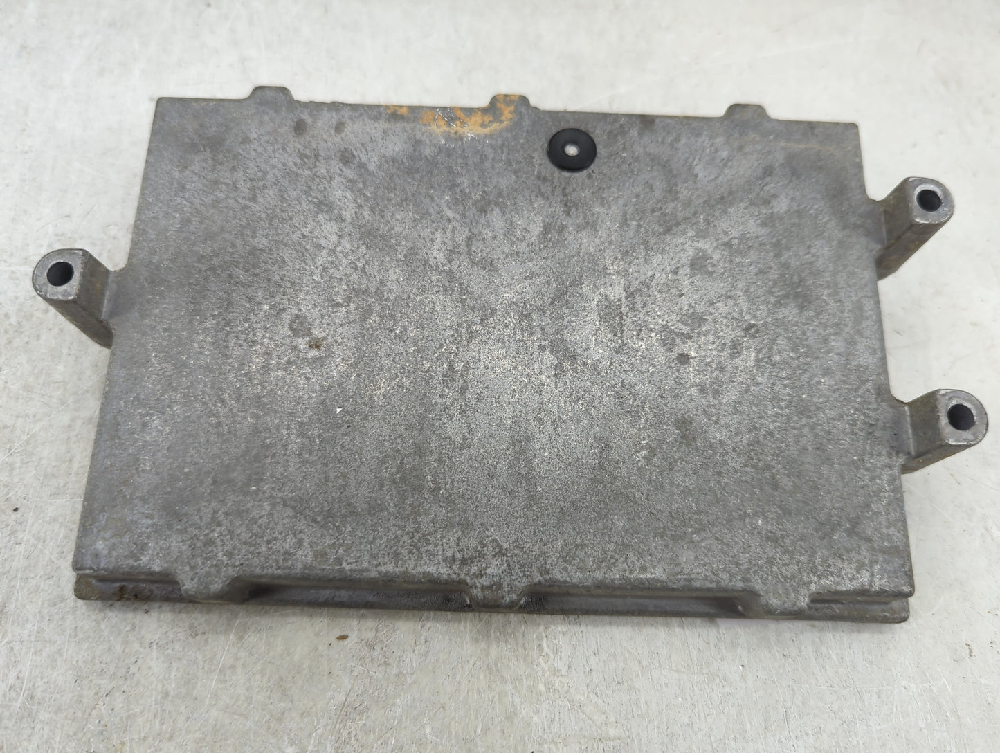 2002 Jeep Liberty PCM Engine Control Computer ECU ECM PCU OEM P/N:P56041606AG Fits OEM Used Auto Parts - Oemusedautoparts1.c