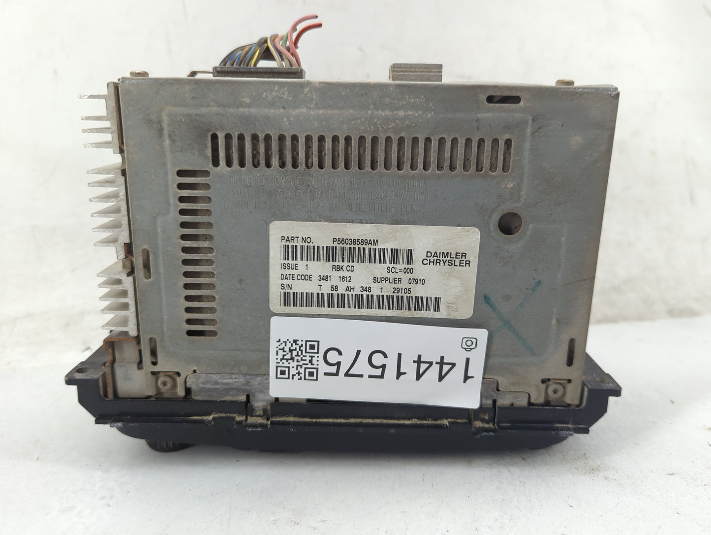 2002 Jeep Liberty Radio AM FM Cd Player Receiver Replacement P/N:P56038589AM 04832163AD, CDM-M3 3.2 Fits OEM Used Auto Parts